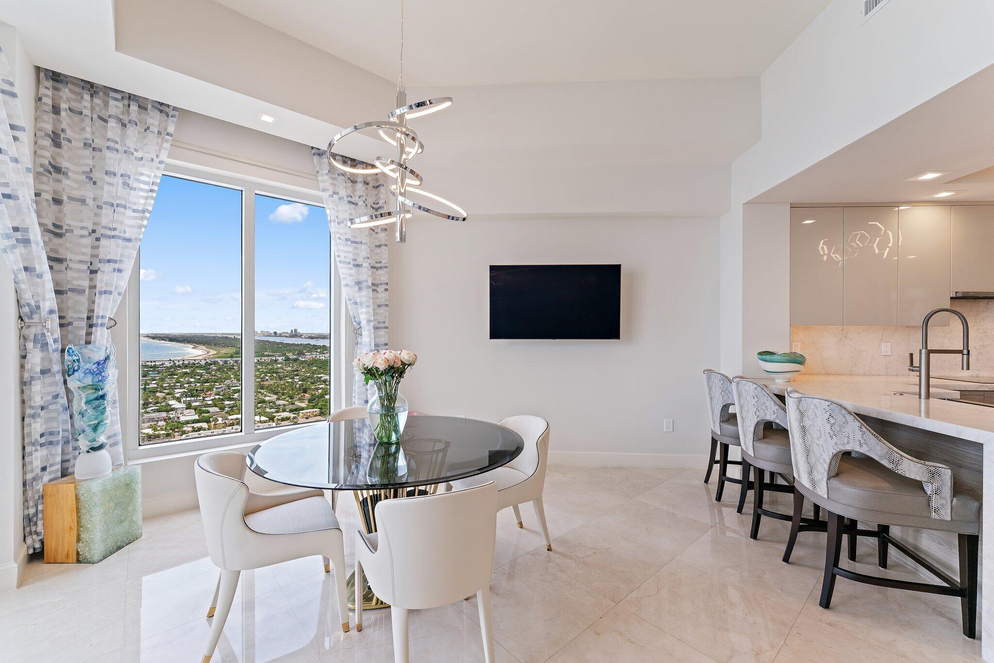 2700 N Ocean Drive Ph-1b Property Photo 27