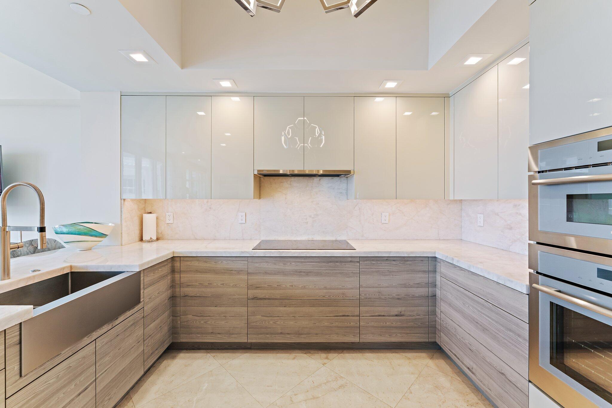 2700 N Ocean Drive Ph-1b Property Photo 41