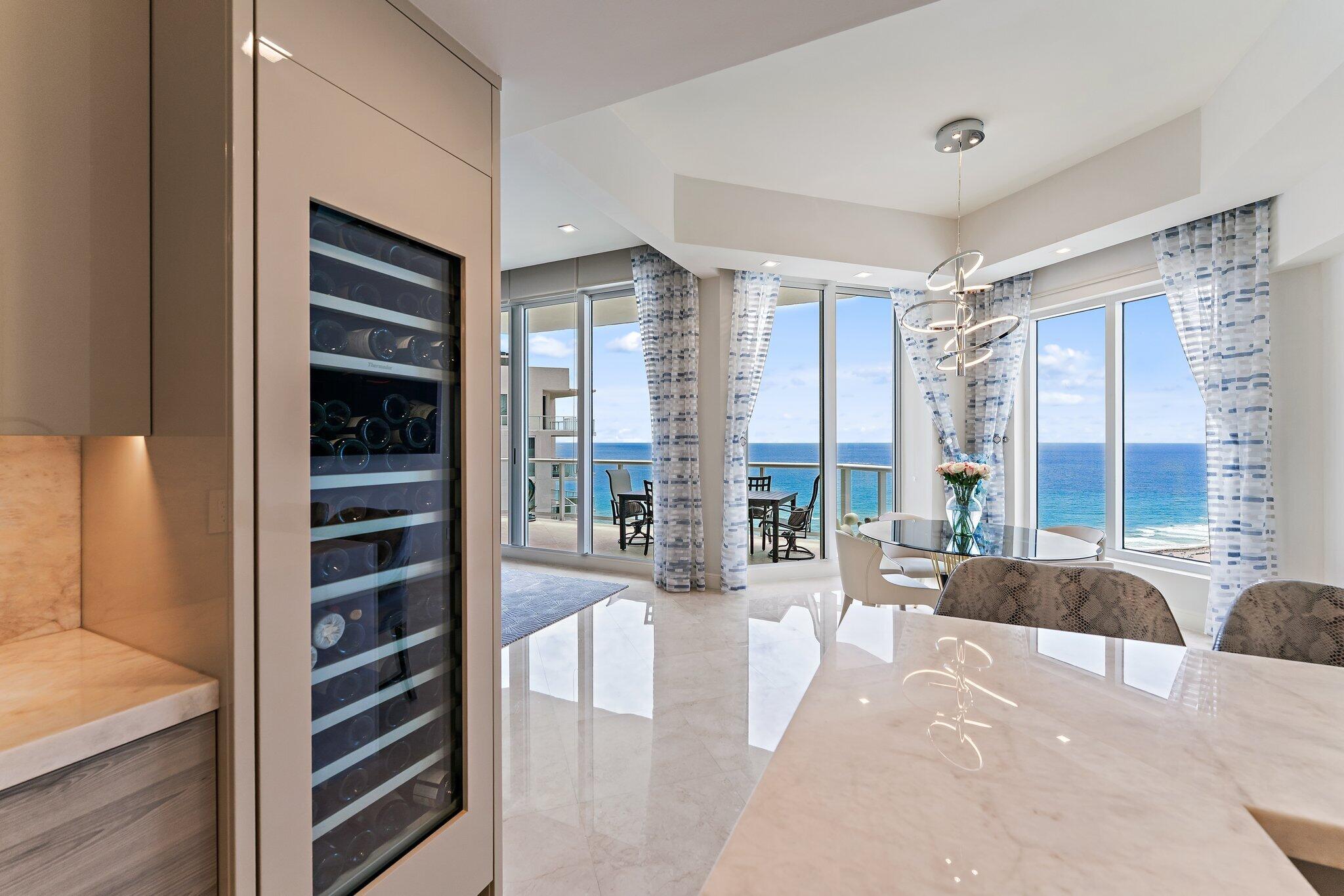 2700 N Ocean Drive Ph-1b Property Photo 44