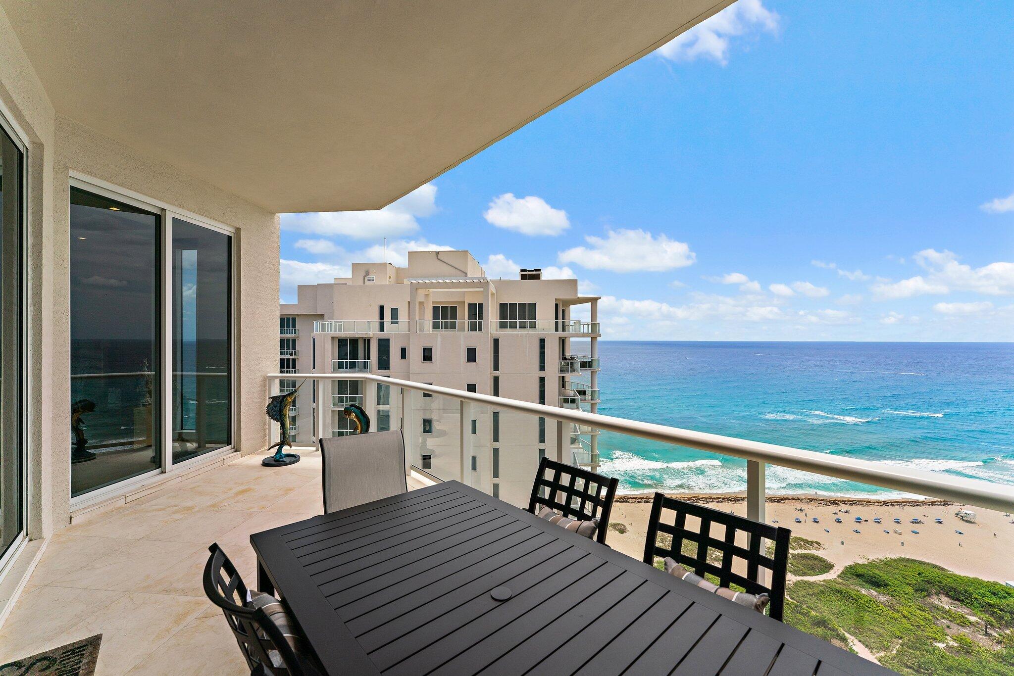 2700 N Ocean Drive Ph-1b Property Photo 49