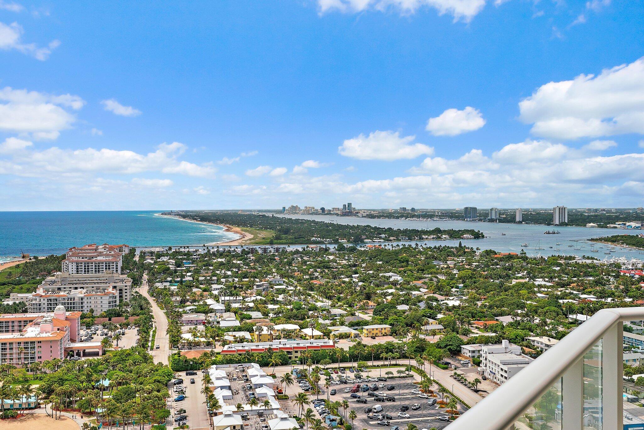 2700 N Ocean Drive Ph-1b Property Photo 53
