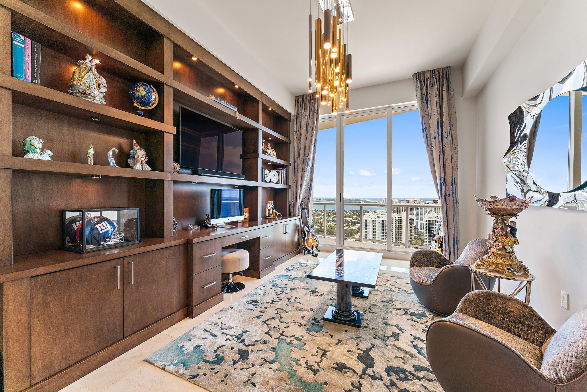 2700 N Ocean Drive Ph-1b Property Photo 58