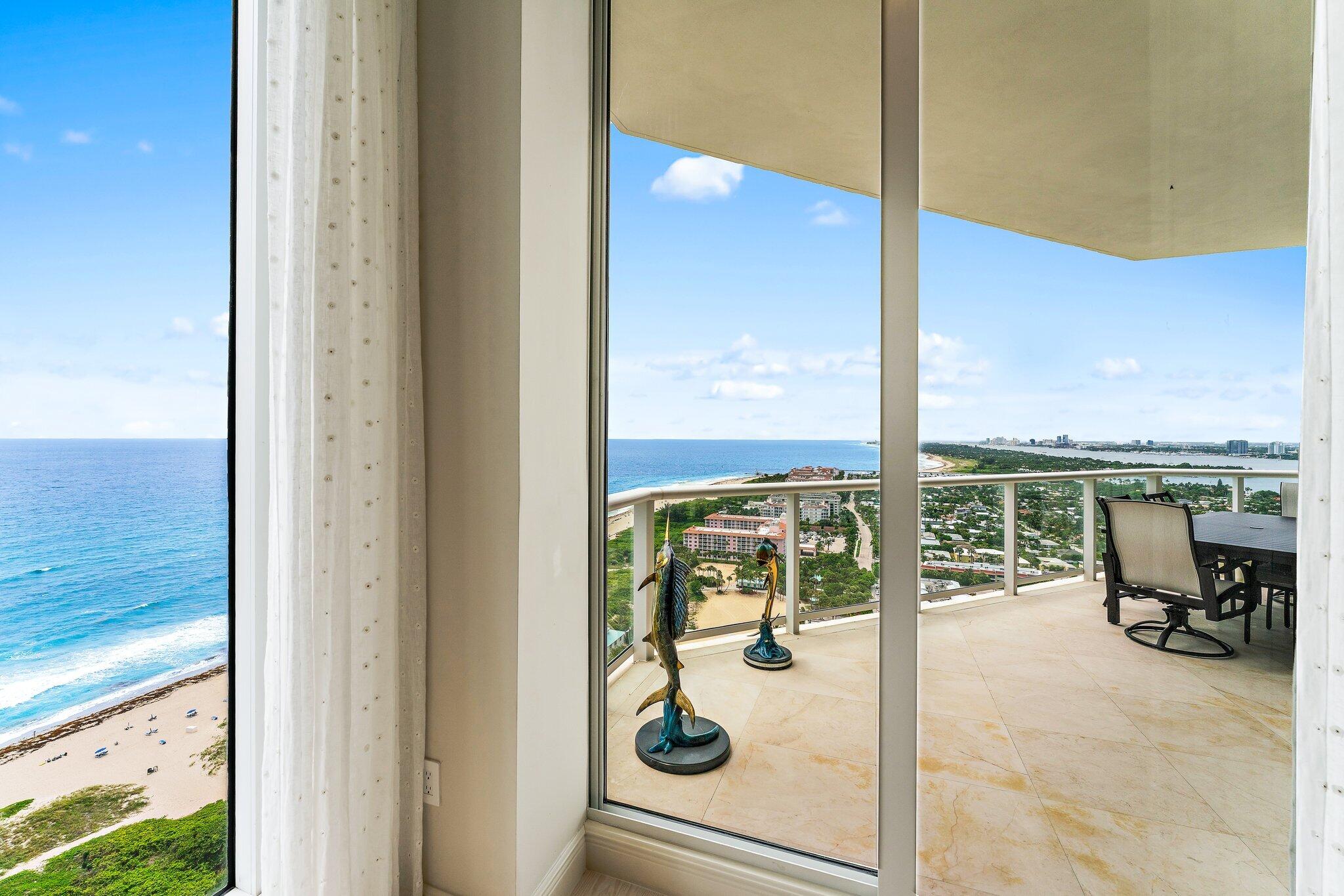 2700 N Ocean Drive Ph-1b Property Photo 77