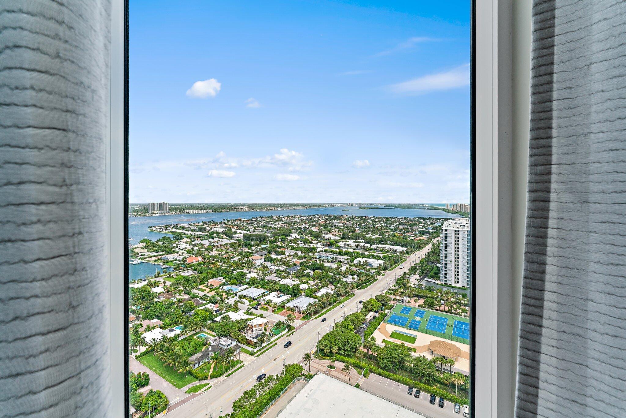 2700 N Ocean Drive Ph-1b Property Photo 86
