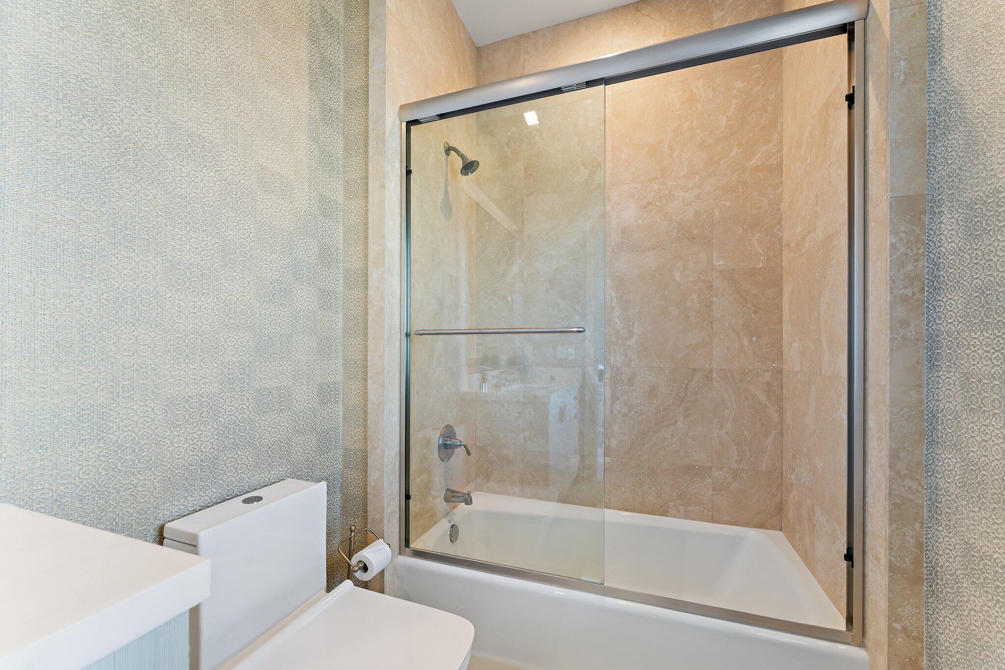 2700 N Ocean Drive Ph-1b Property Photo 97