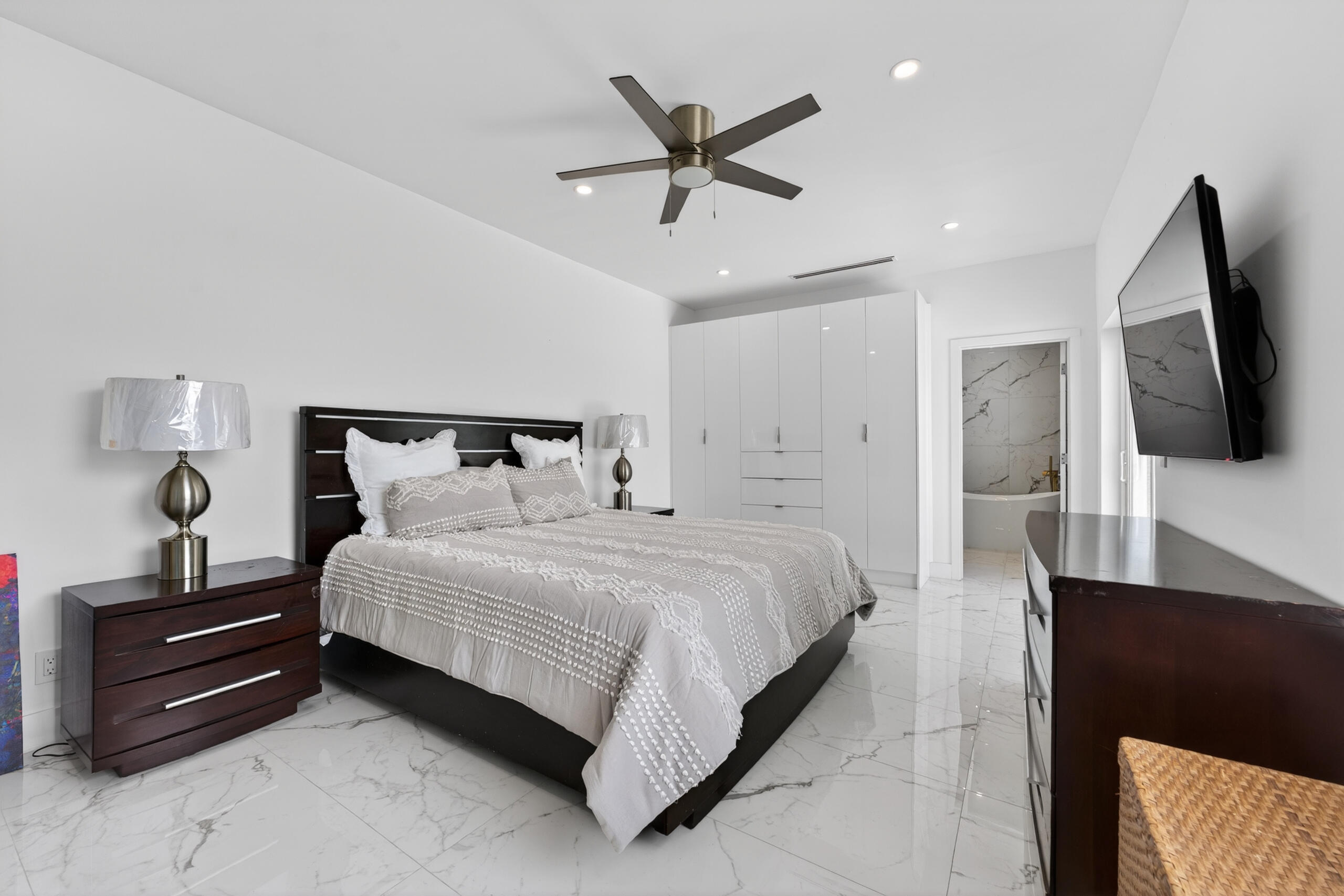 10941 Granite Street Property Photo 33
