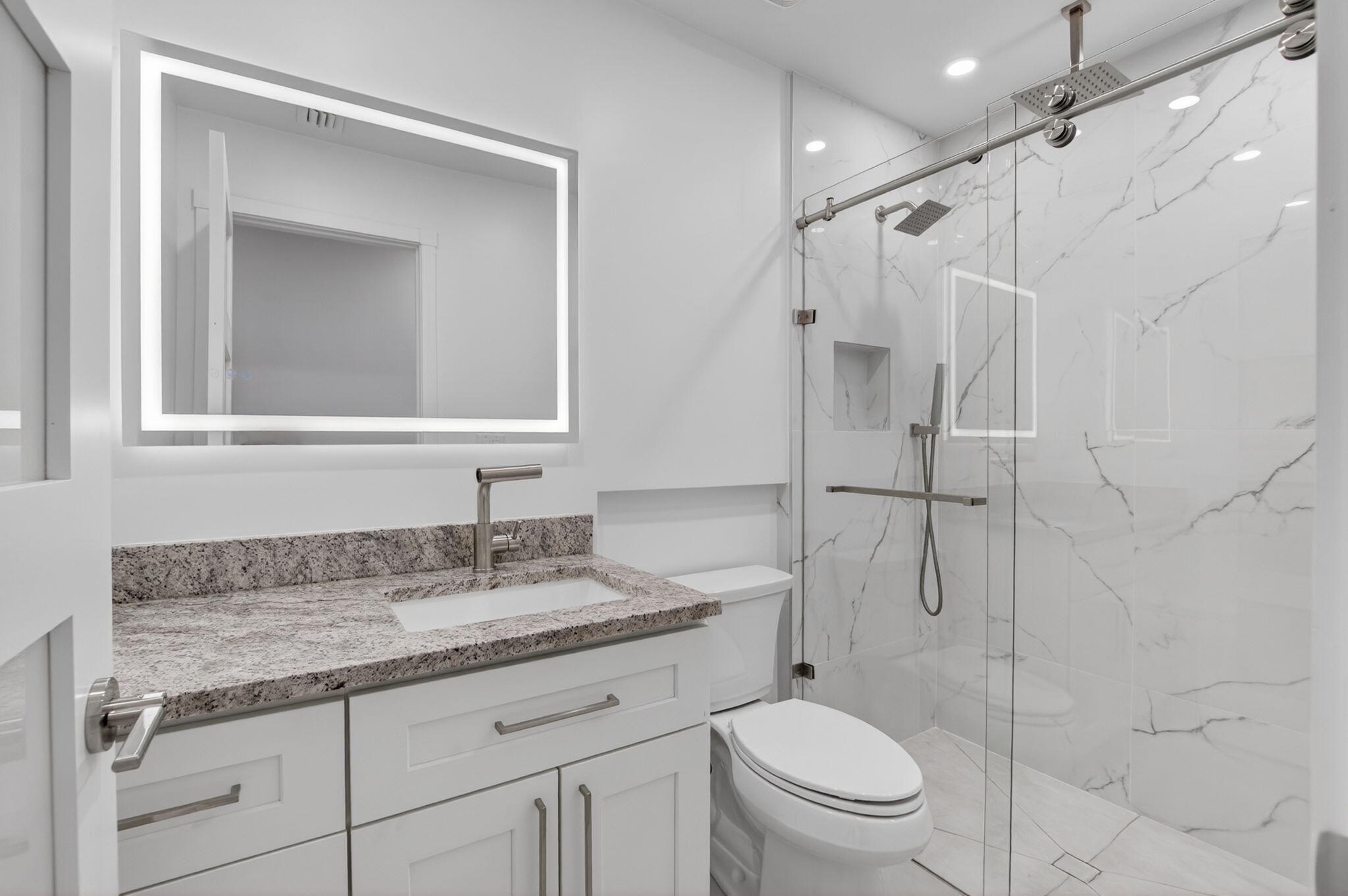 6049 Vía Diana Property Photo 15