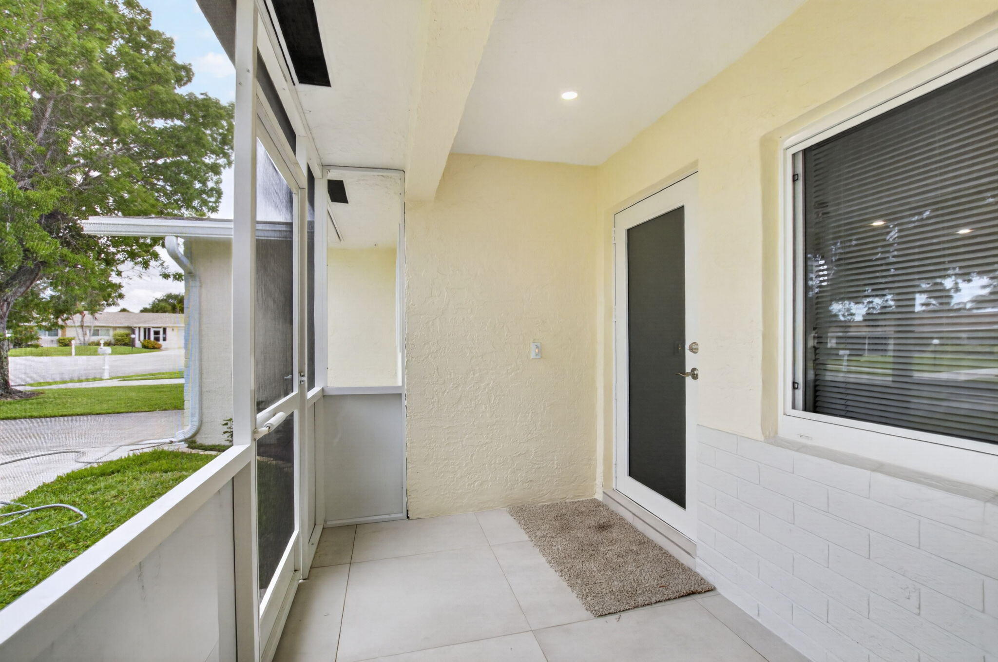 6049 Vía Diana Property Photo 27