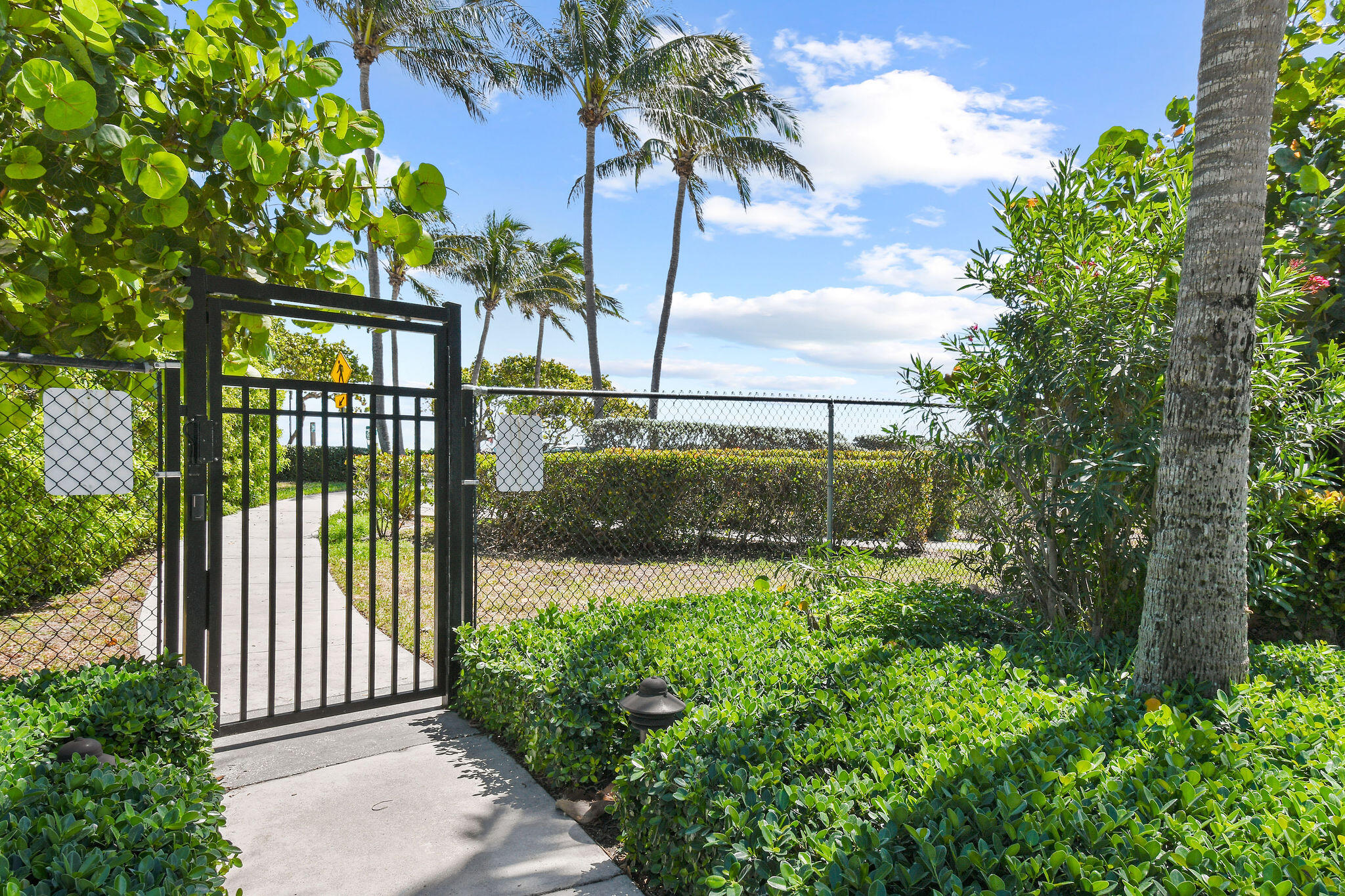 101 Ocean Bluffs Boulevard 504 Property Photo 52