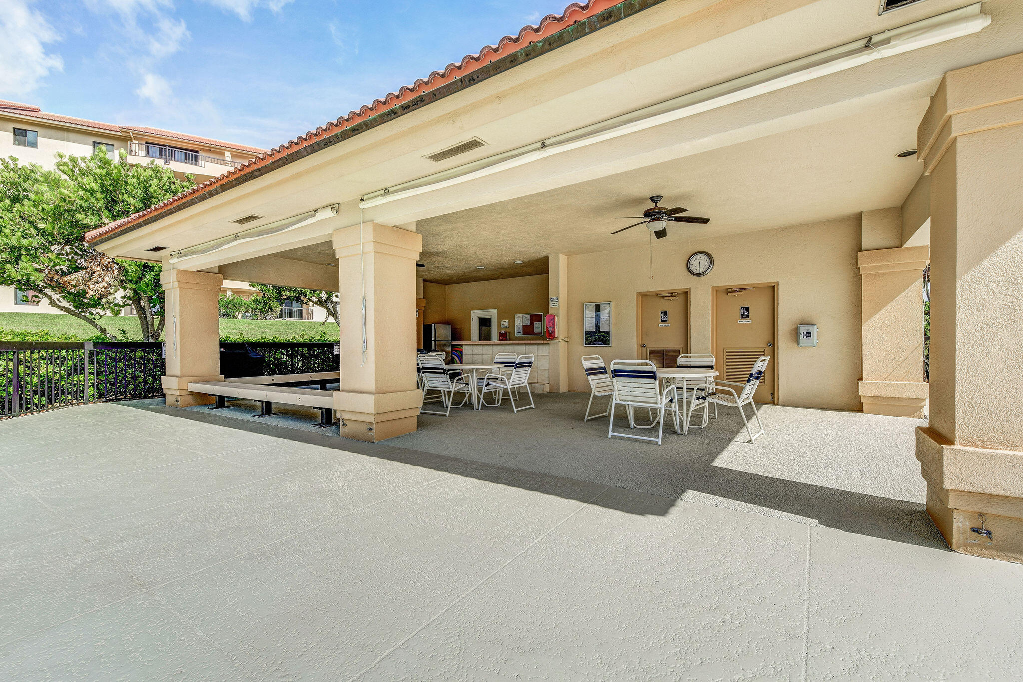 101 Ocean Bluffs Boulevard 504 Property Photo 57