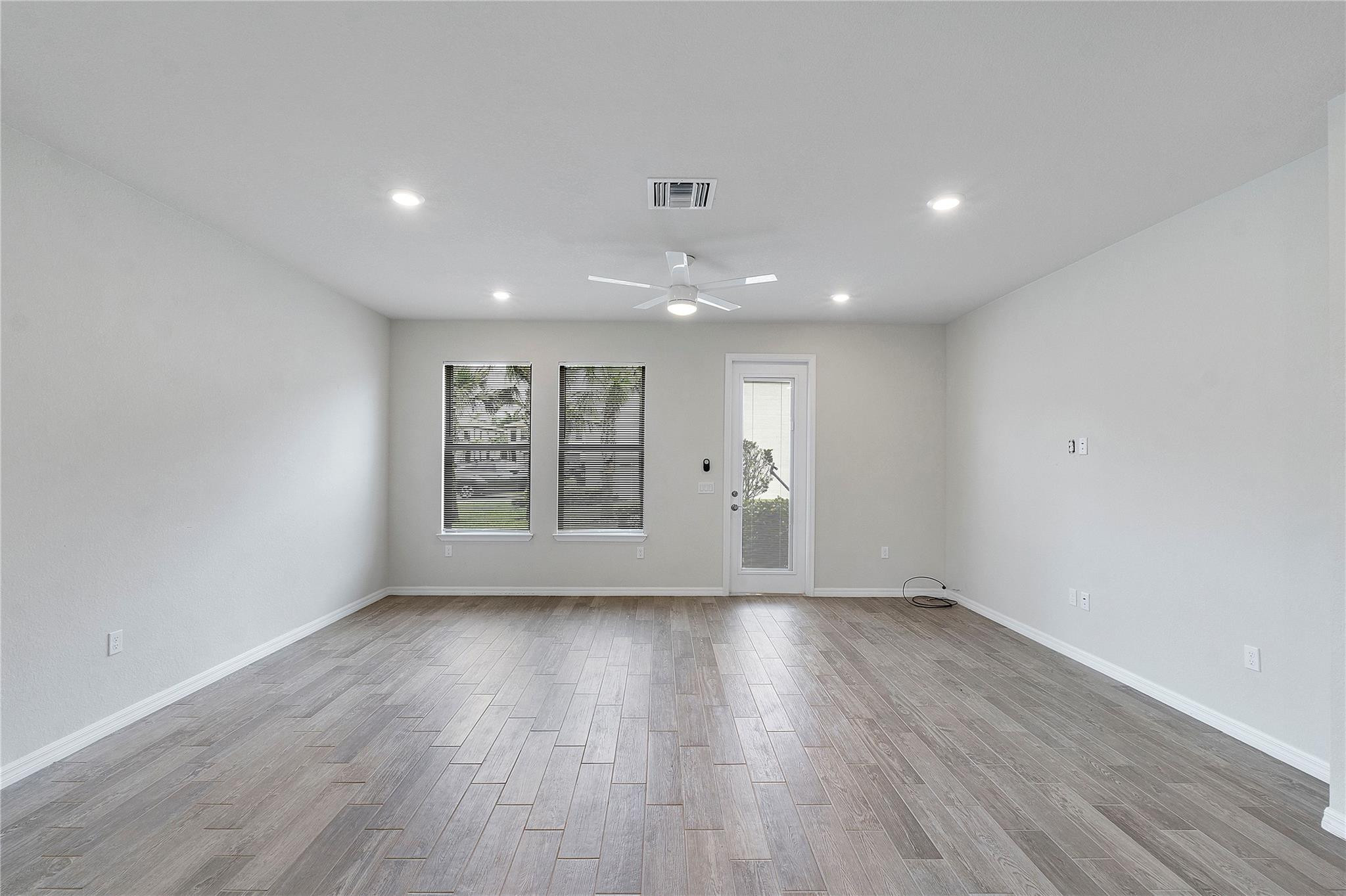 4851 Indio Trail Property Photo 5