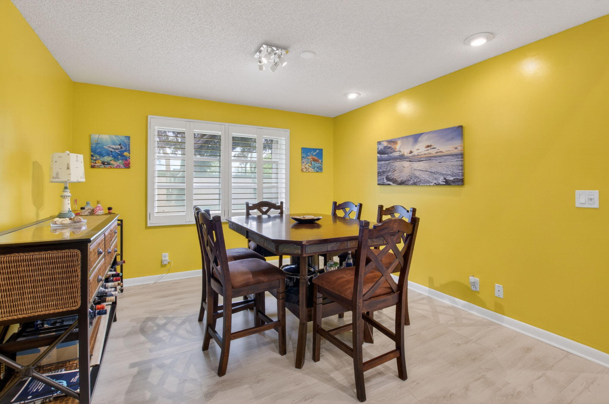 6082 Waldwick Circle Property Photo 14