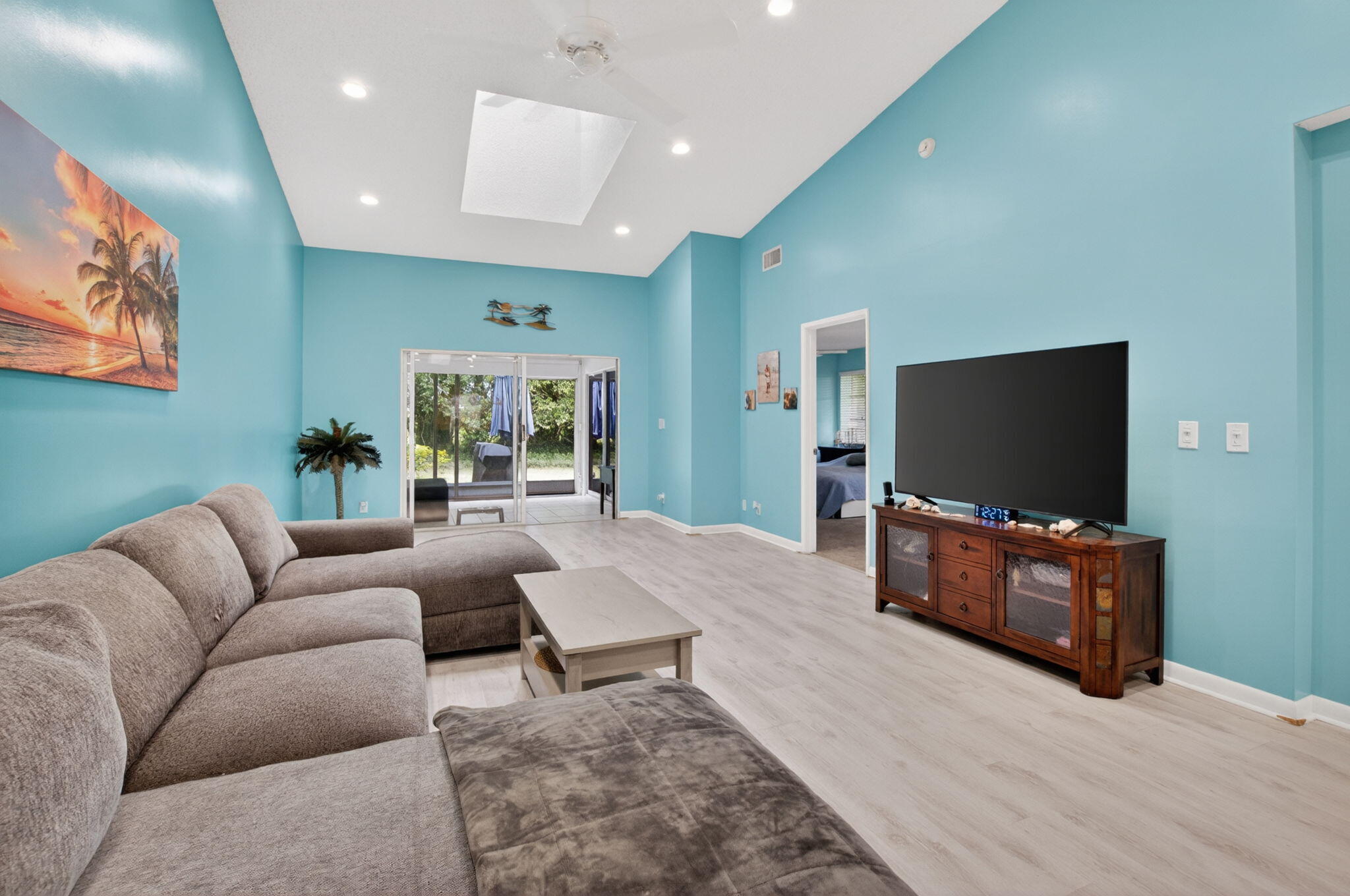 6082 Waldwick Circle Property Photo 18