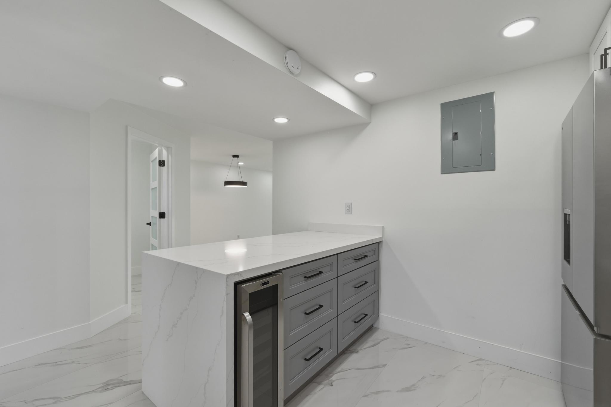 8970 S Hollybrook Boulevard 205 Property Photo 18
