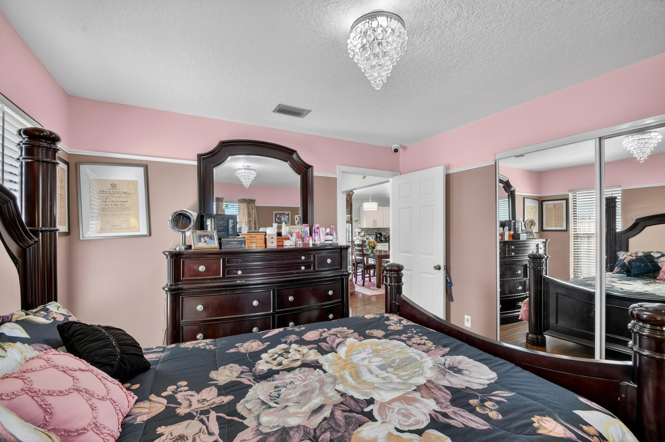 7625 Woodland Creek Lane Property Photo 28