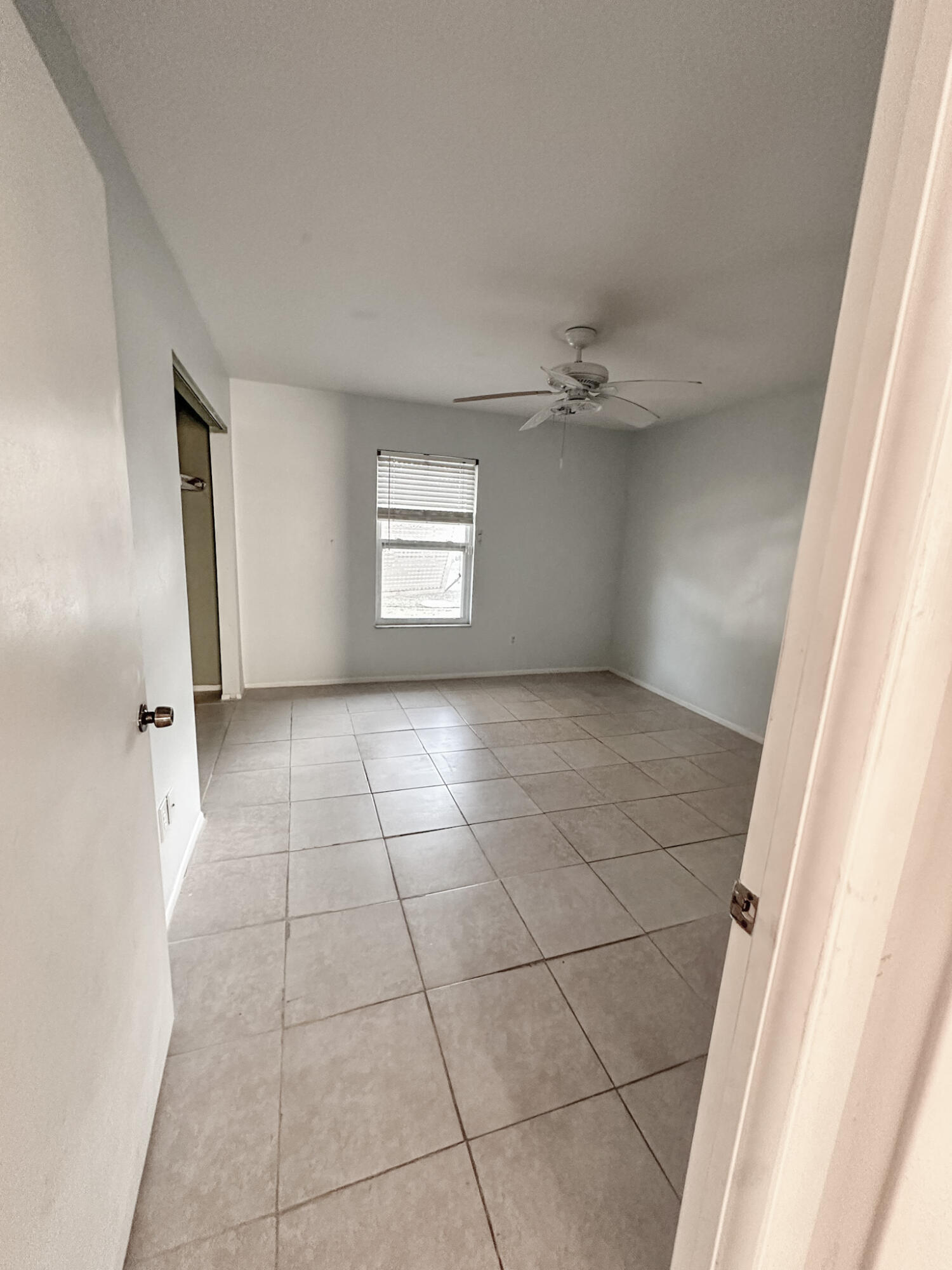 410 Sw Kentwood Road Property Photo 10
