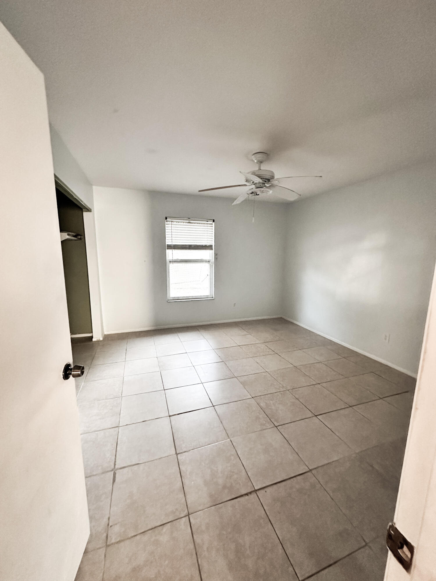 410 Sw Kentwood Road Property Photo 11