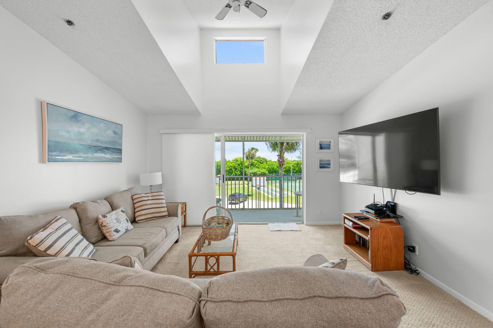 4436 Ne Ocean Boulevard A3 Property Photo 7