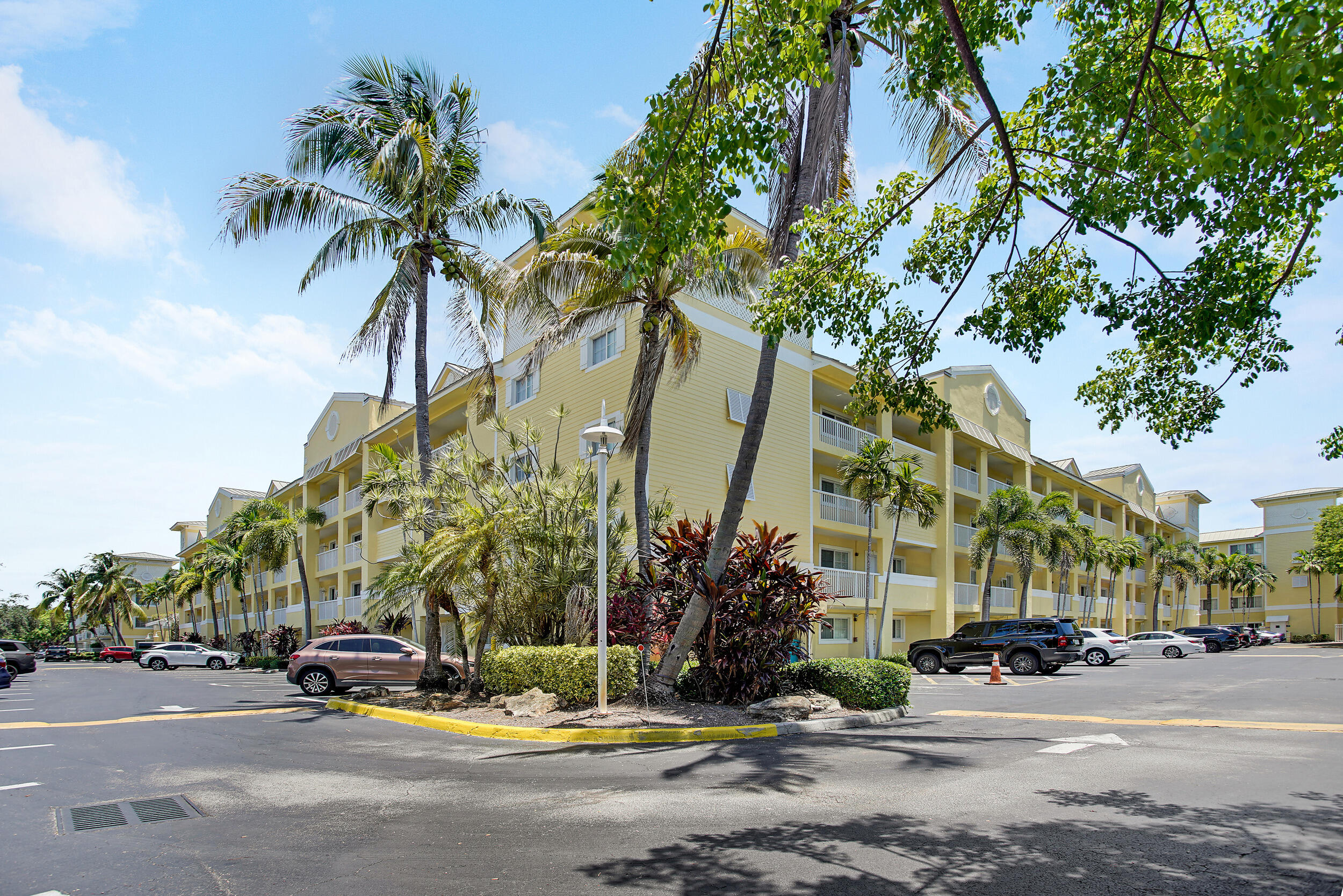 1501 E Broward Boulevard 705