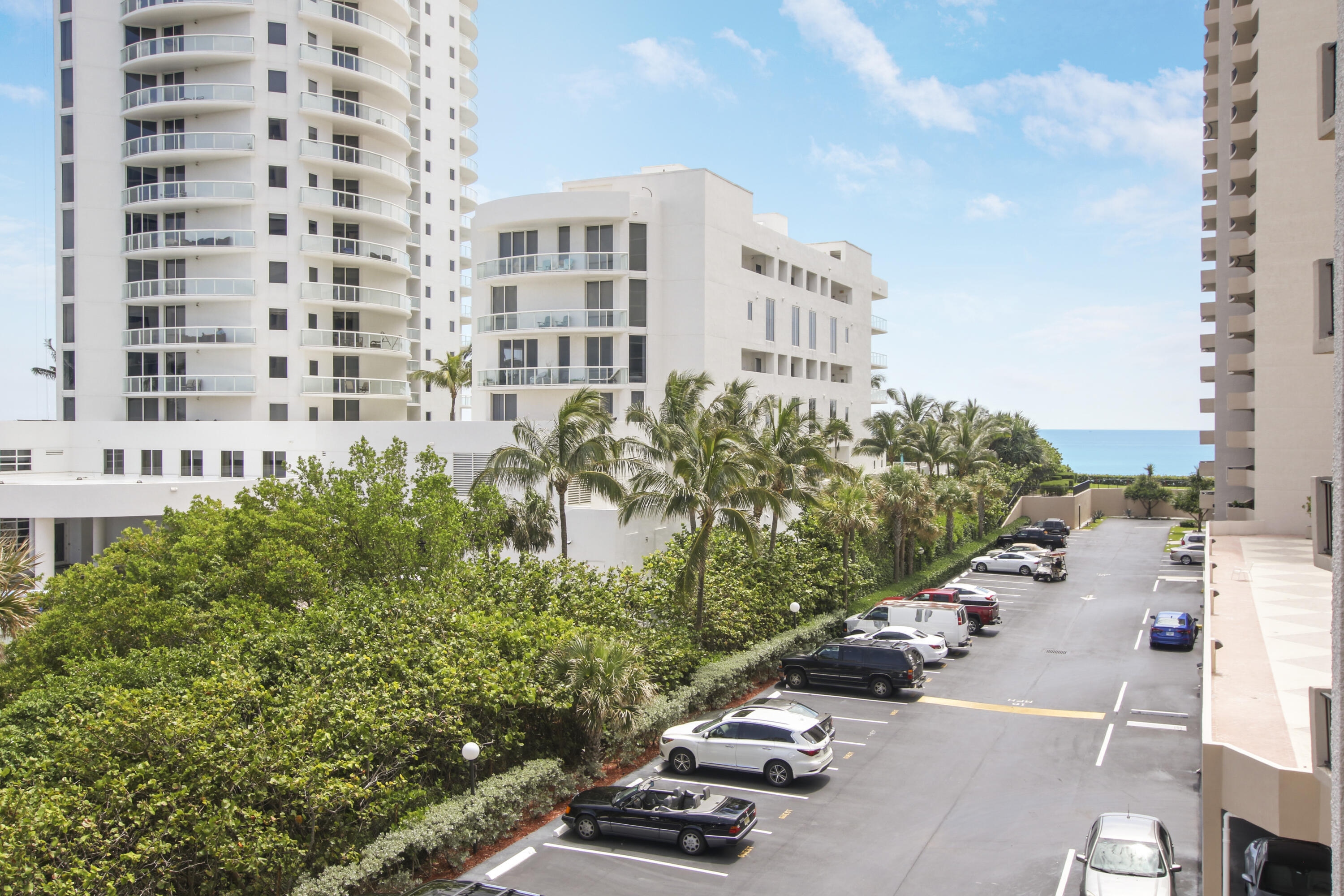 4200 N Ocean Drive 2-306 Property Photo 2