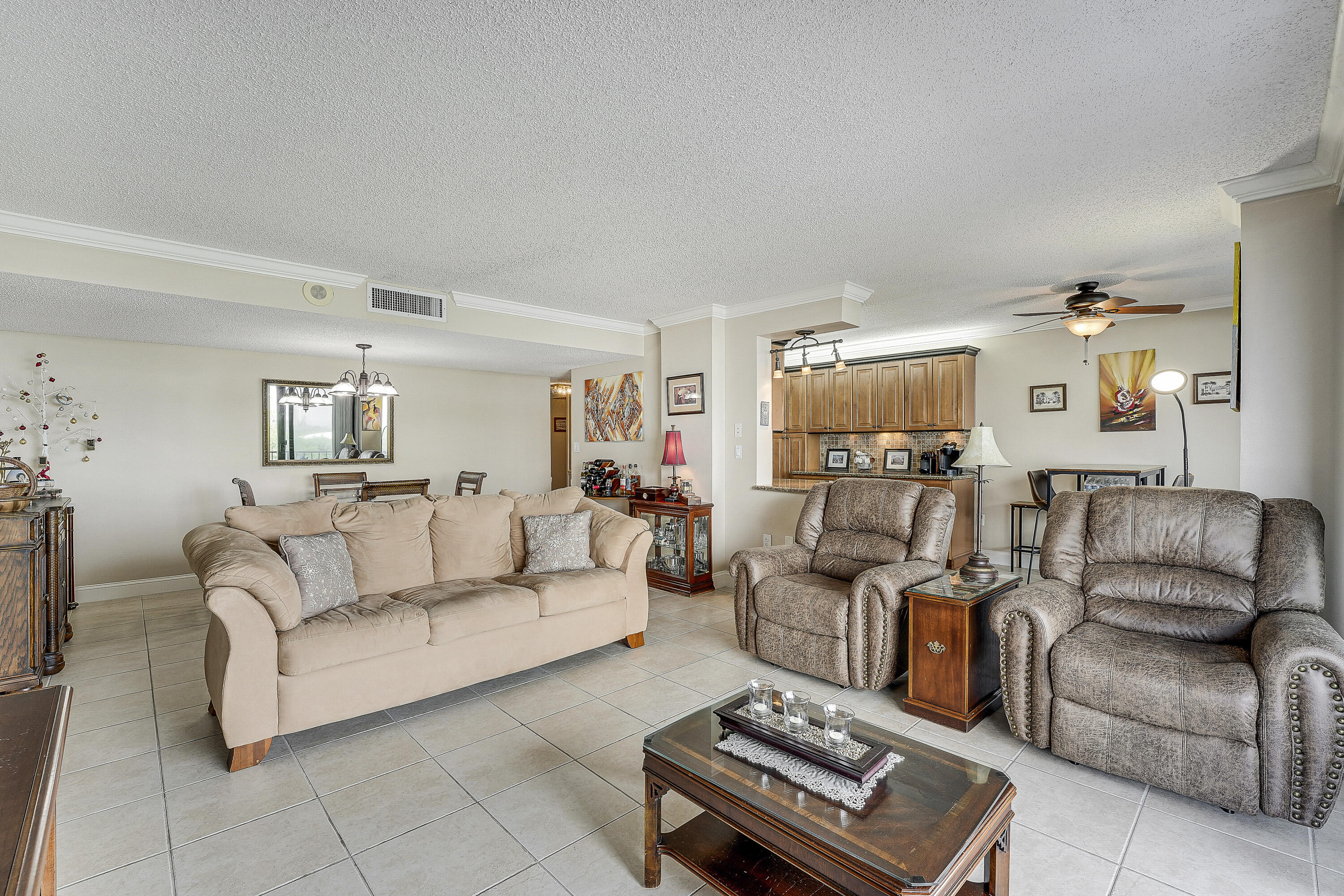 4200 N Ocean Drive 2-306 Property Photo 11