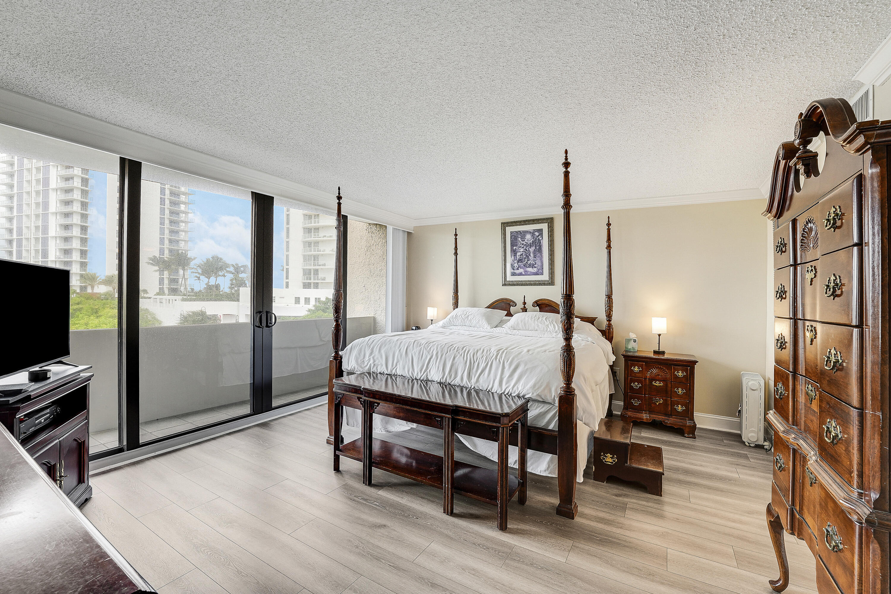 4200 N Ocean Drive 2-306 Property Photo 12
