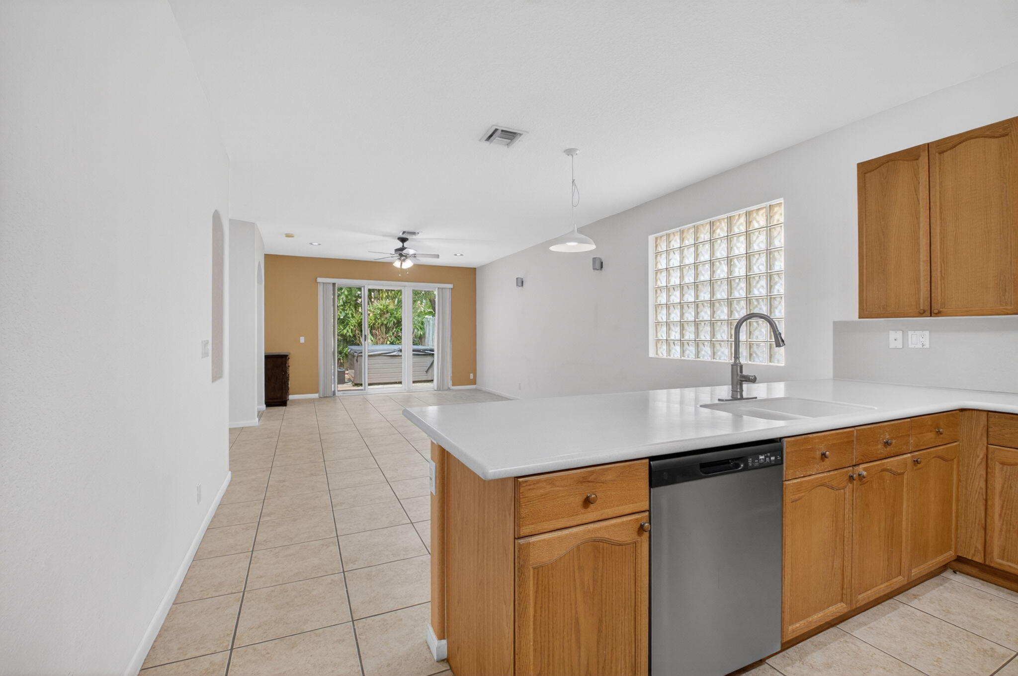 5049 Sancerre Circle Property Photo 12