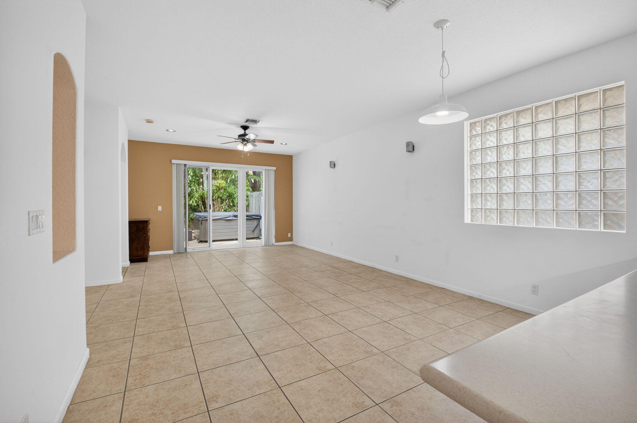 5049 Sancerre Circle Property Photo 13