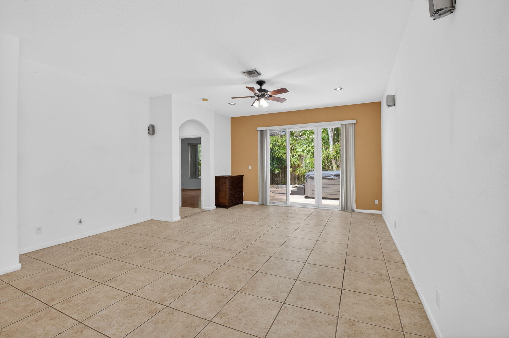 5049 Sancerre Circle Property Photo 15