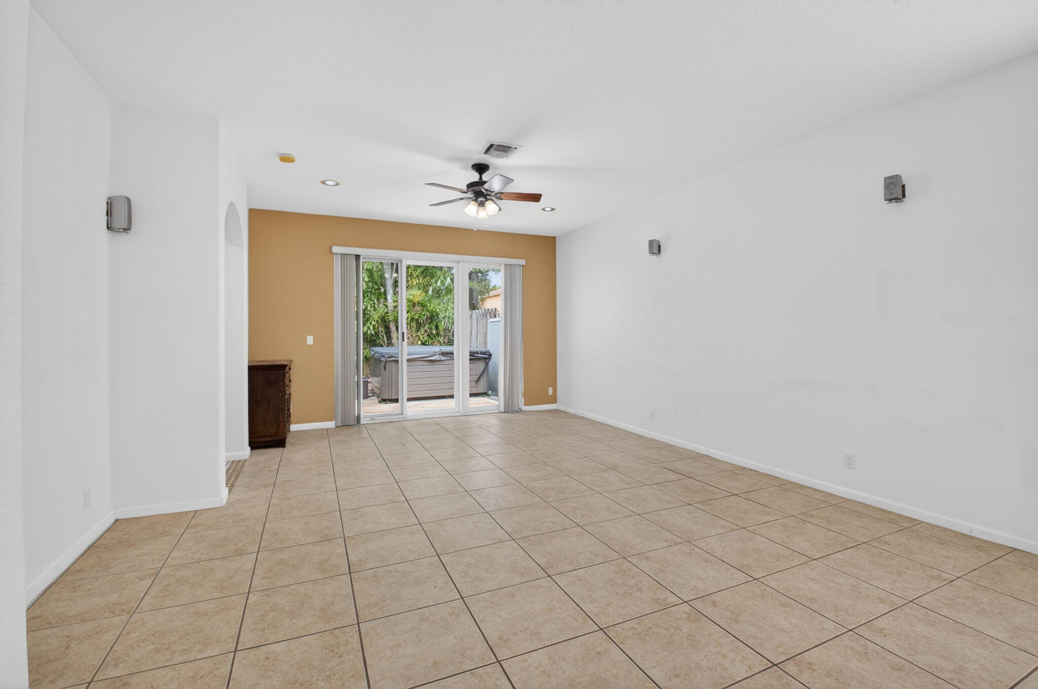 5049 Sancerre Circle Property Photo 16