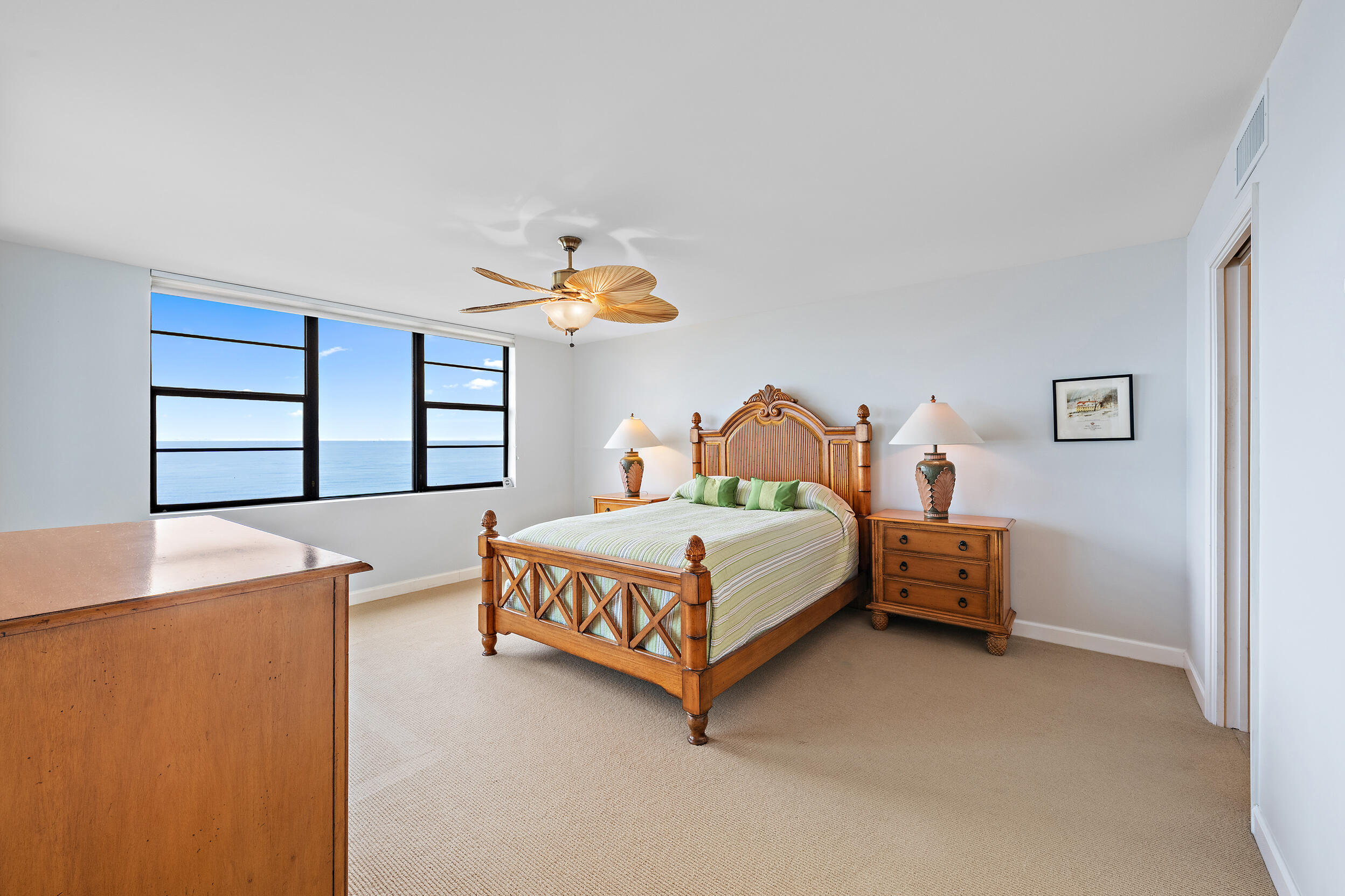 900 Ocean Drive 202 Property Photo 17