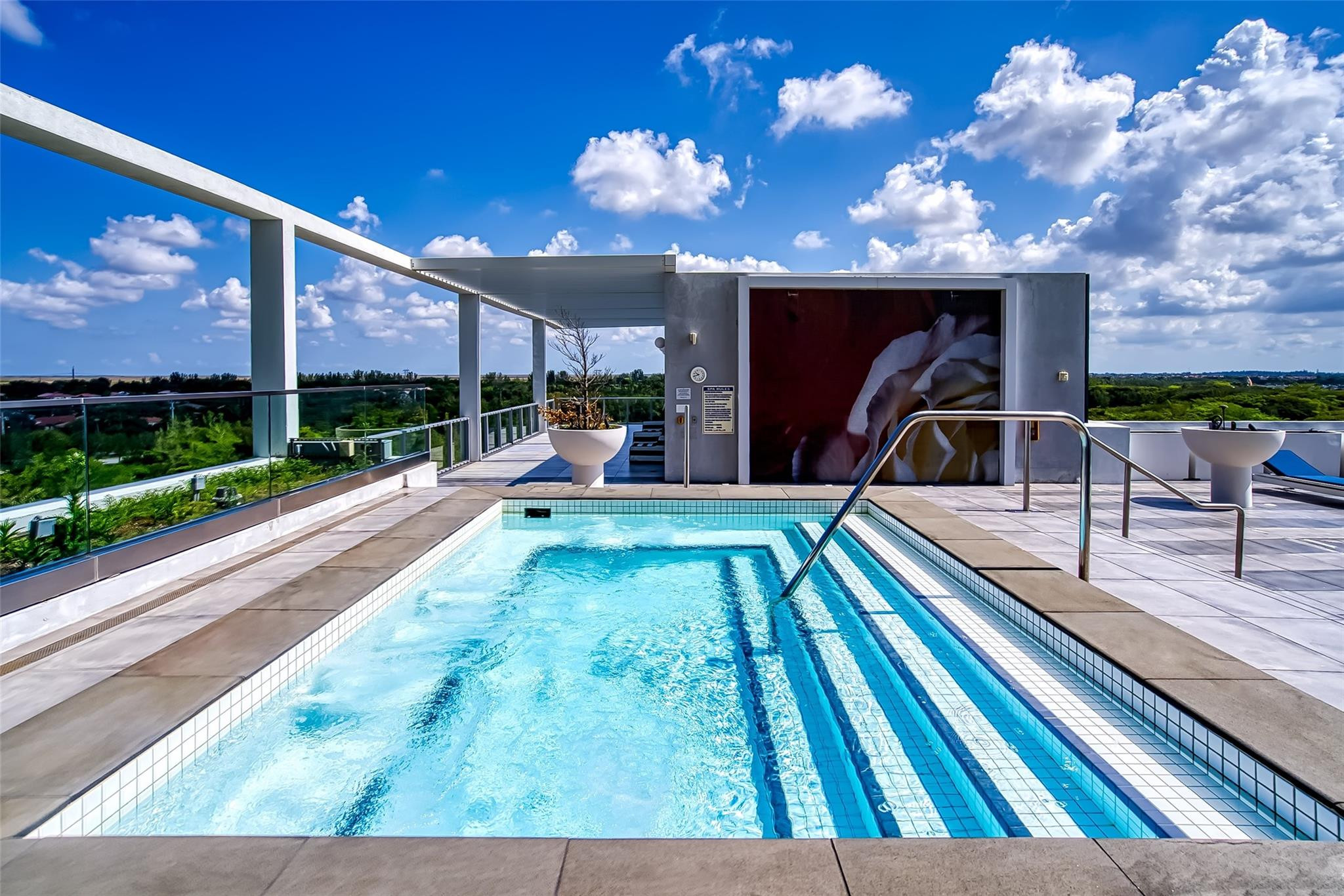 2000 Metropica Way 1410 Property Photo 46