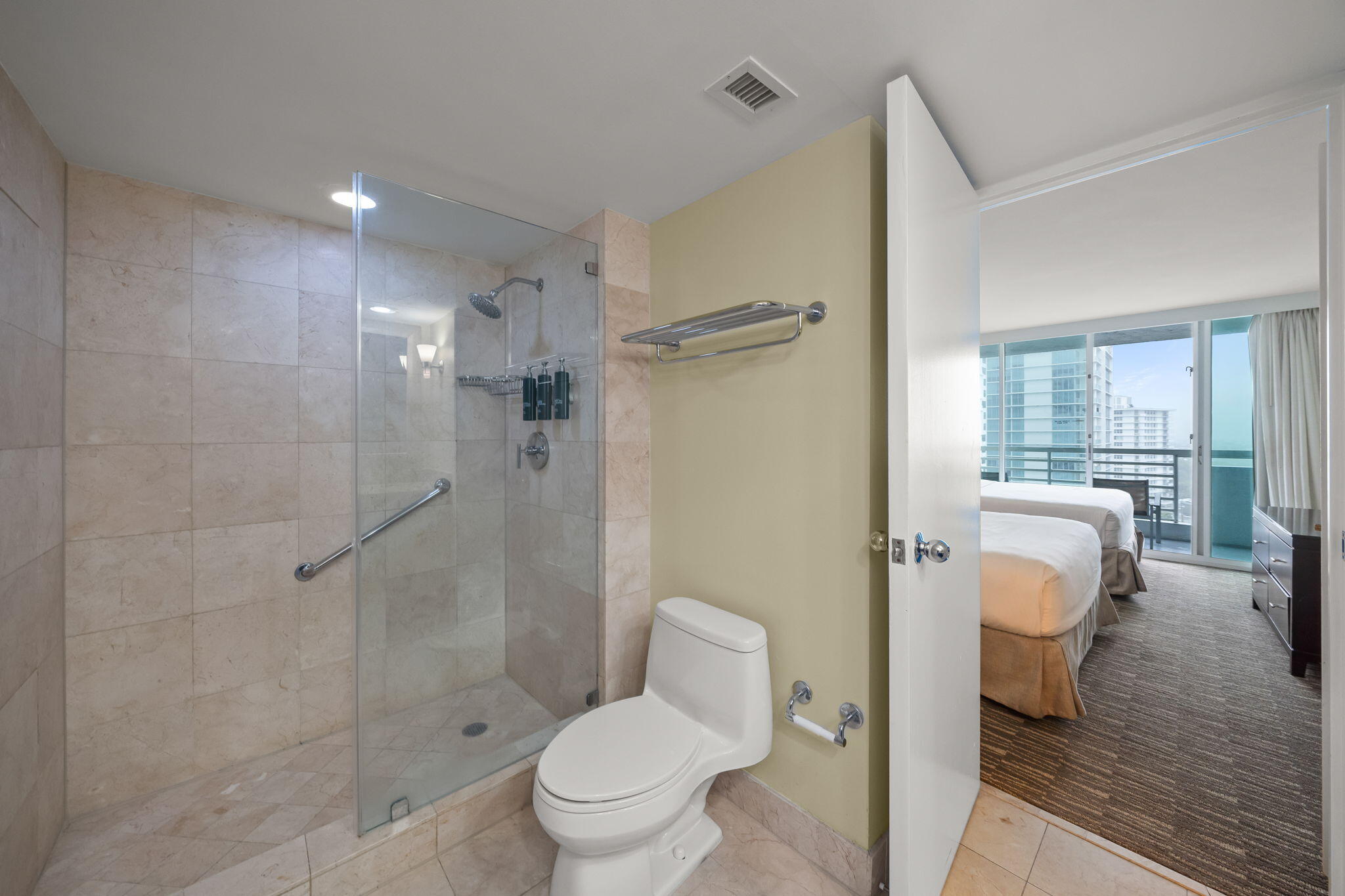 2670 E Sunrise Boulevard 1109 Property Photo 19