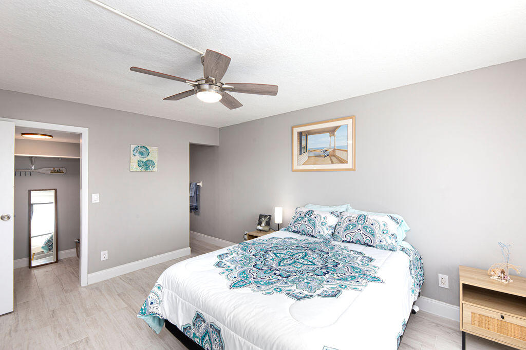 10102 S Ocean Drive 204a Property Photo 17