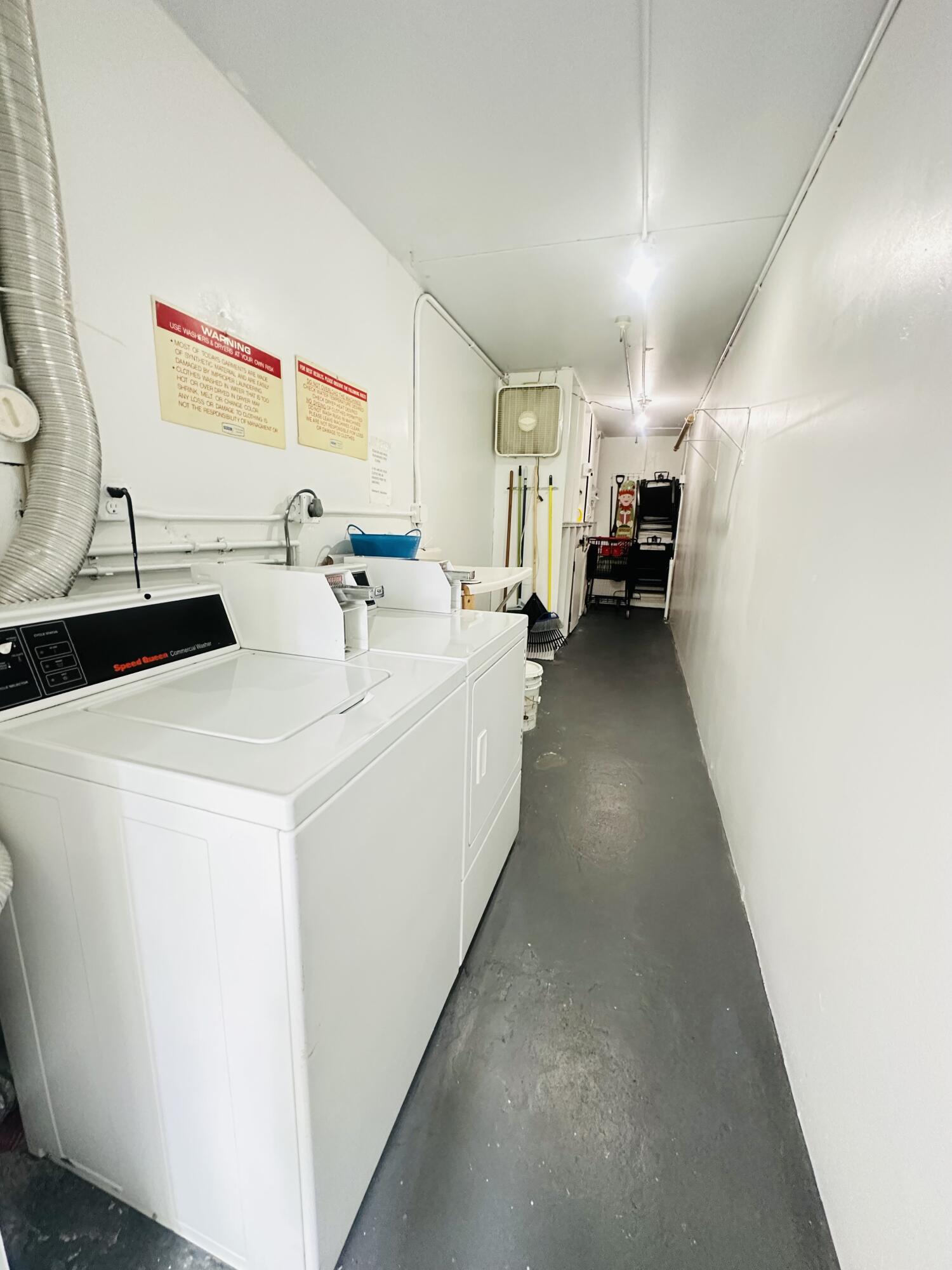 86 Markham E Property Photo 18