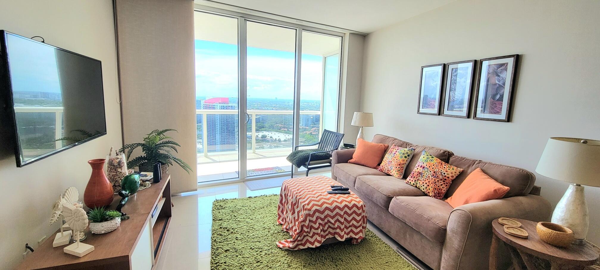 1850 S Ocean Drive 3806 Property Photo 4