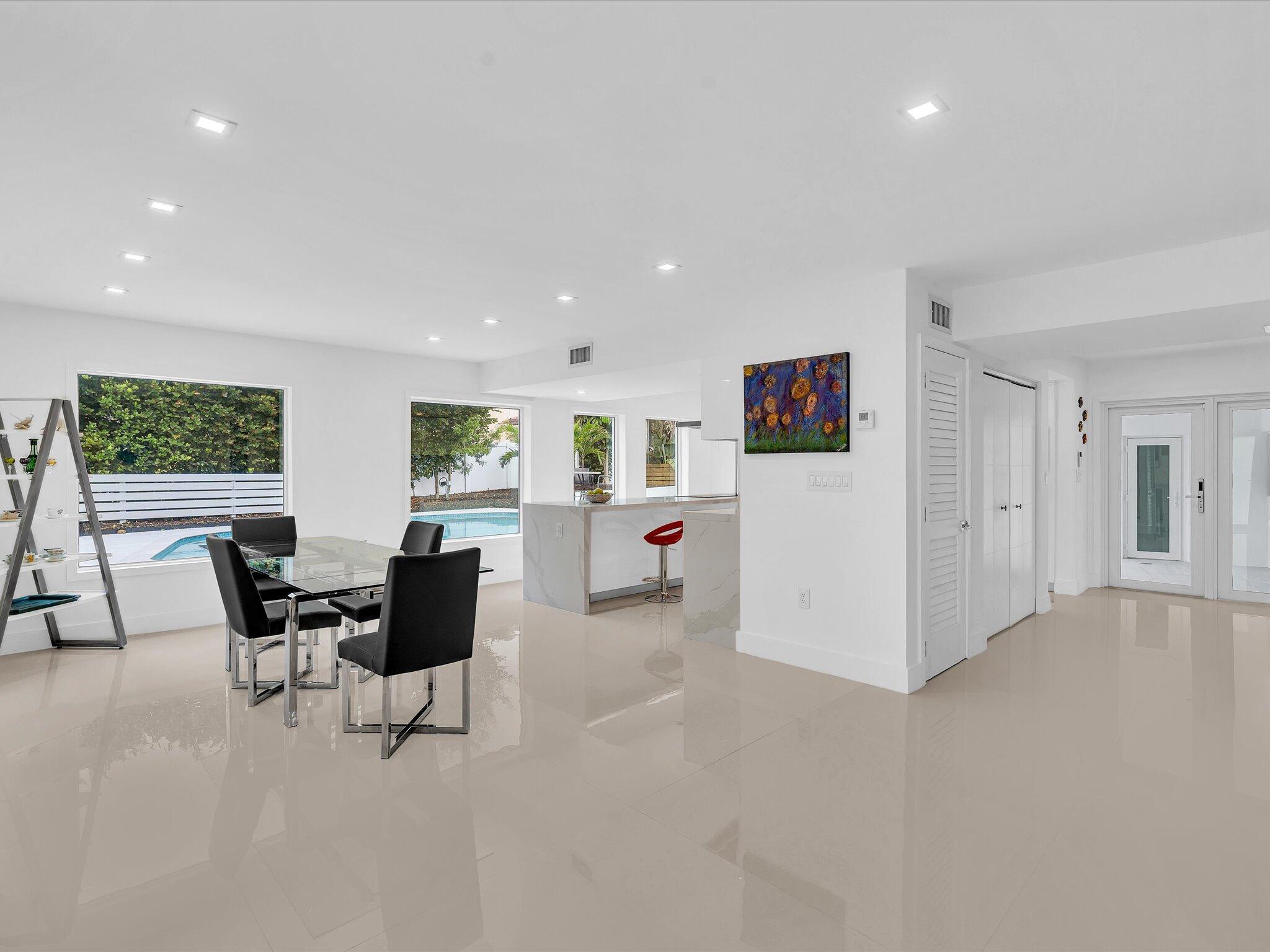1903 Bay Drive Property Photo 10