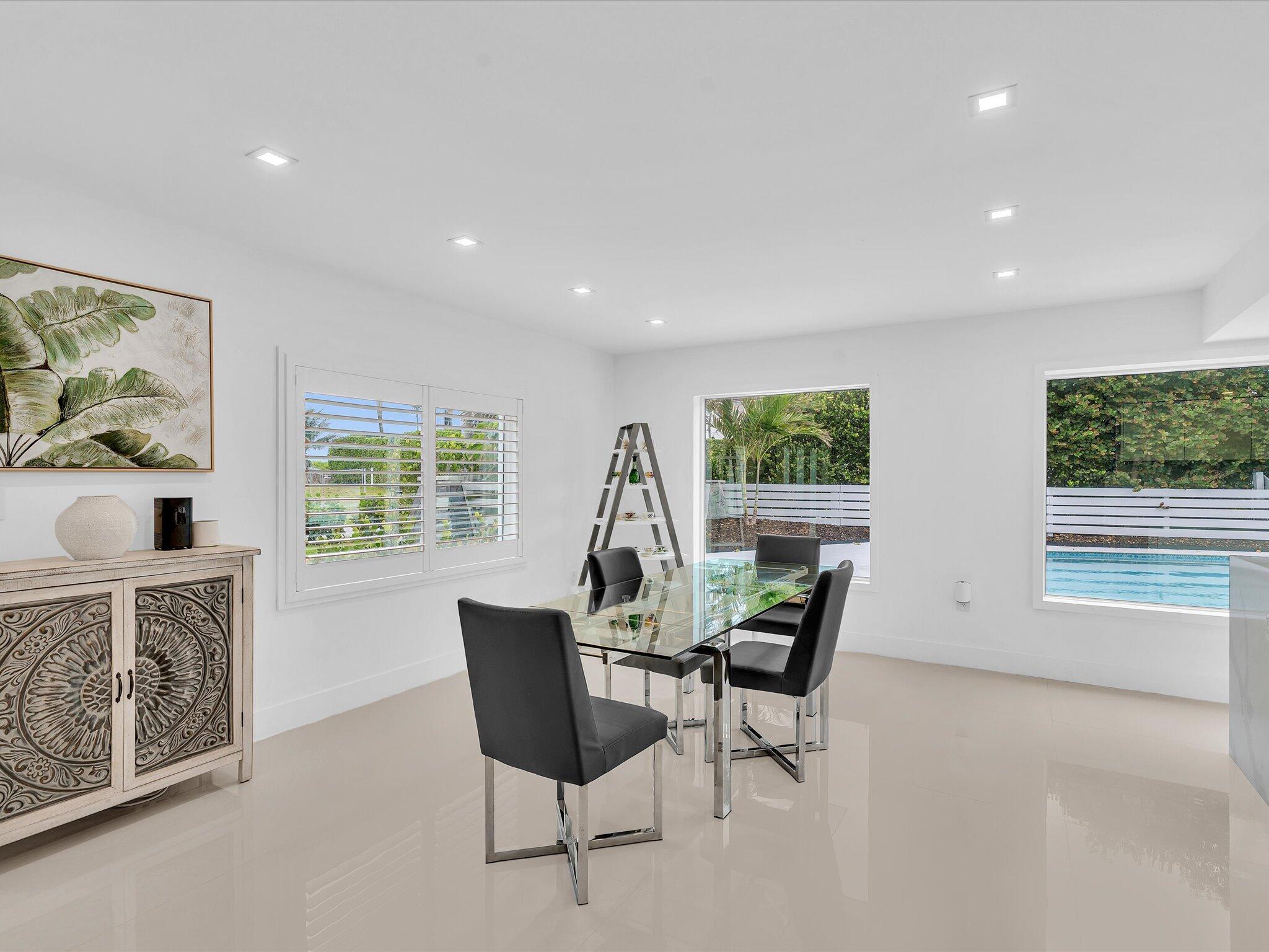 1903 Bay Drive Property Photo 12