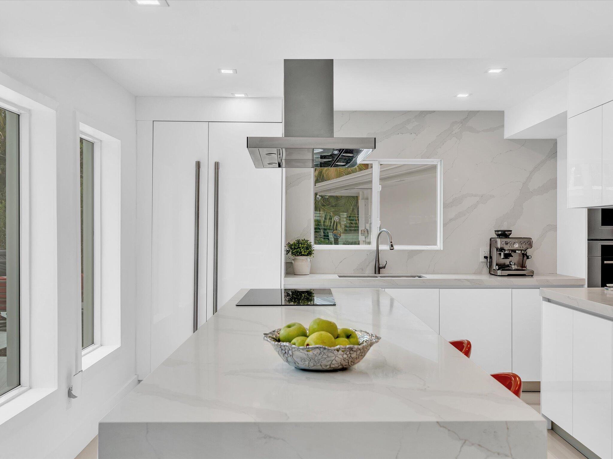 1903 Bay Drive Property Photo 18