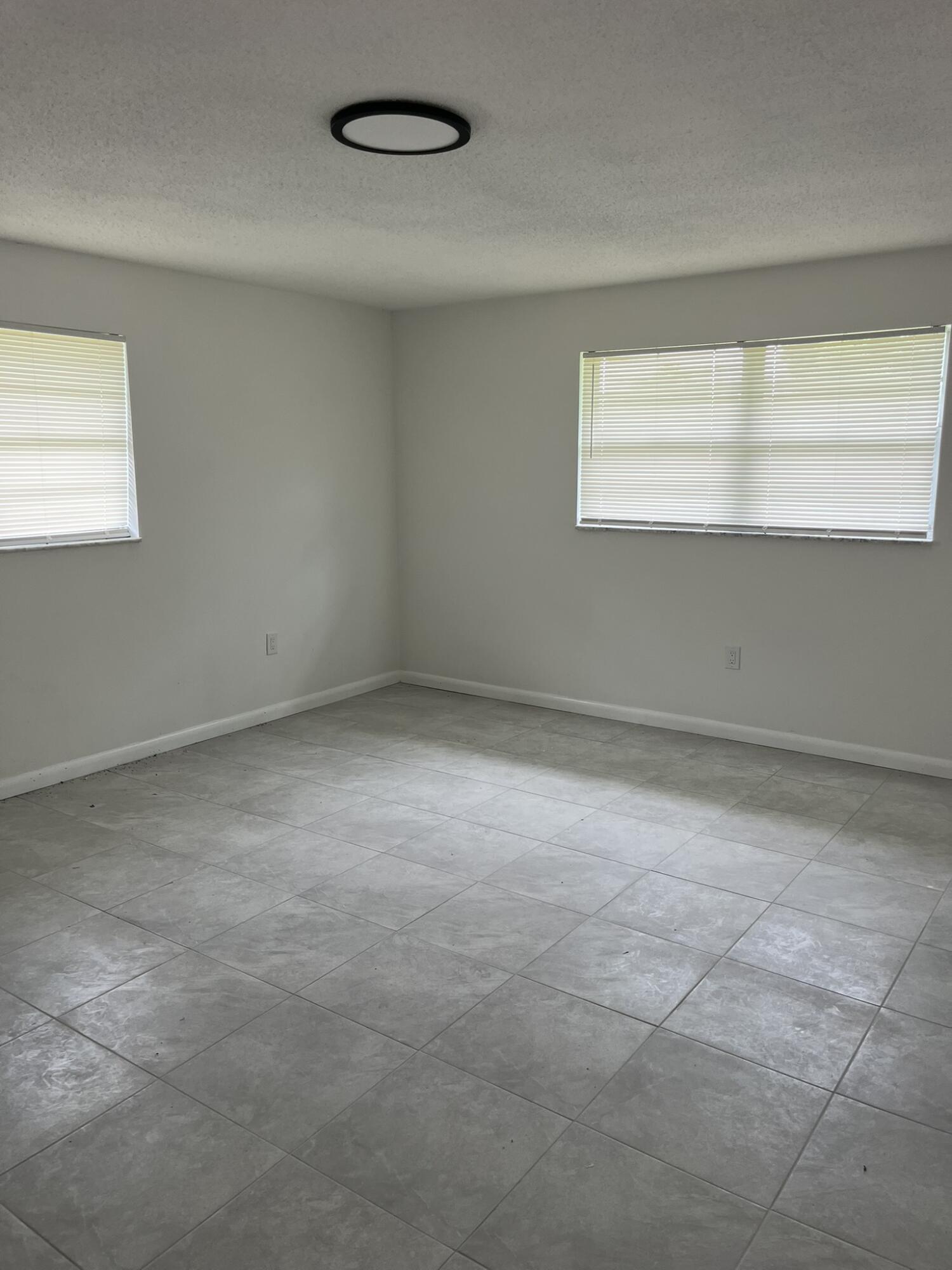 8956 Se 65th Way Se Property Photo 14