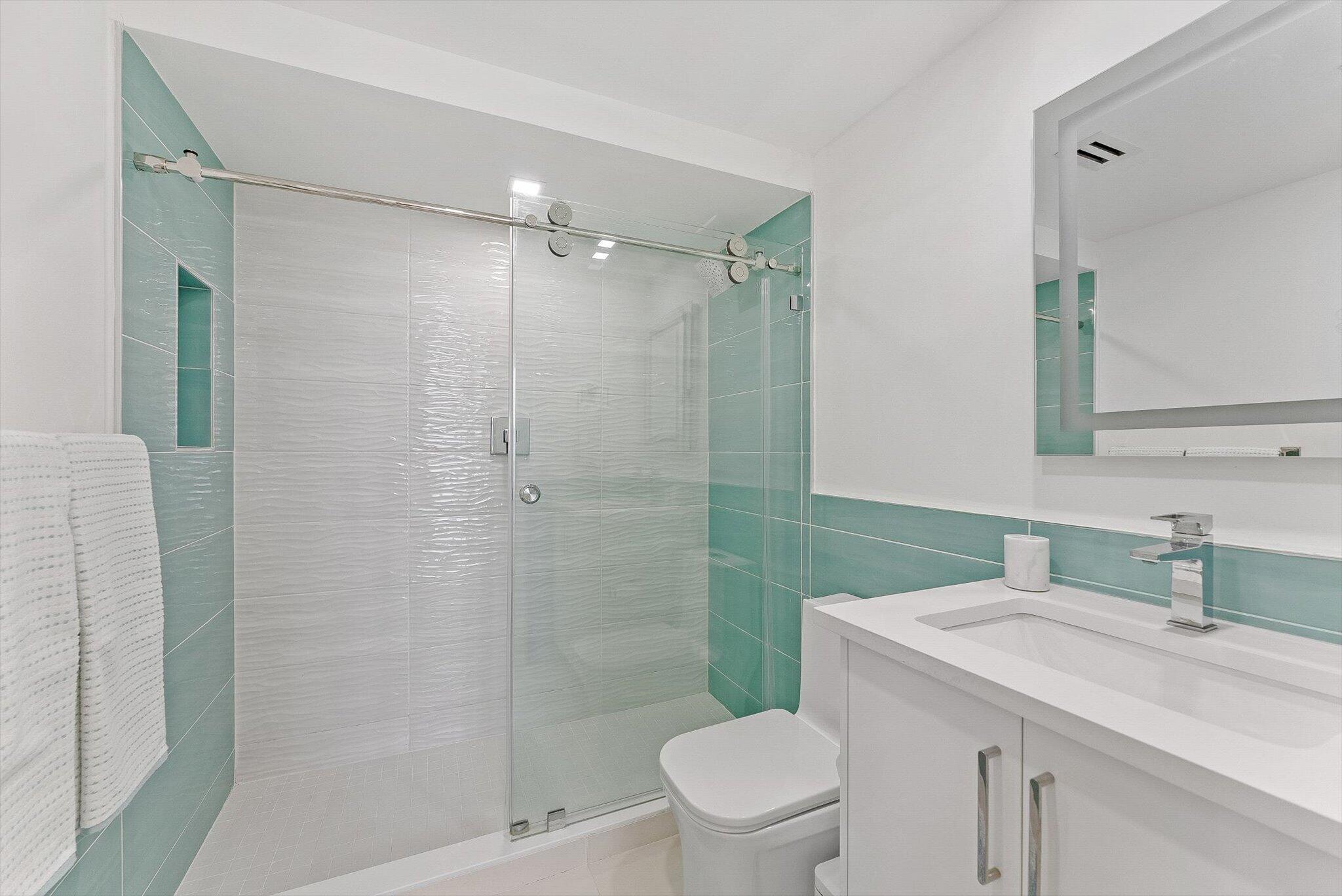 1391 S Ocean Boulevard S 906 Property Photo 14