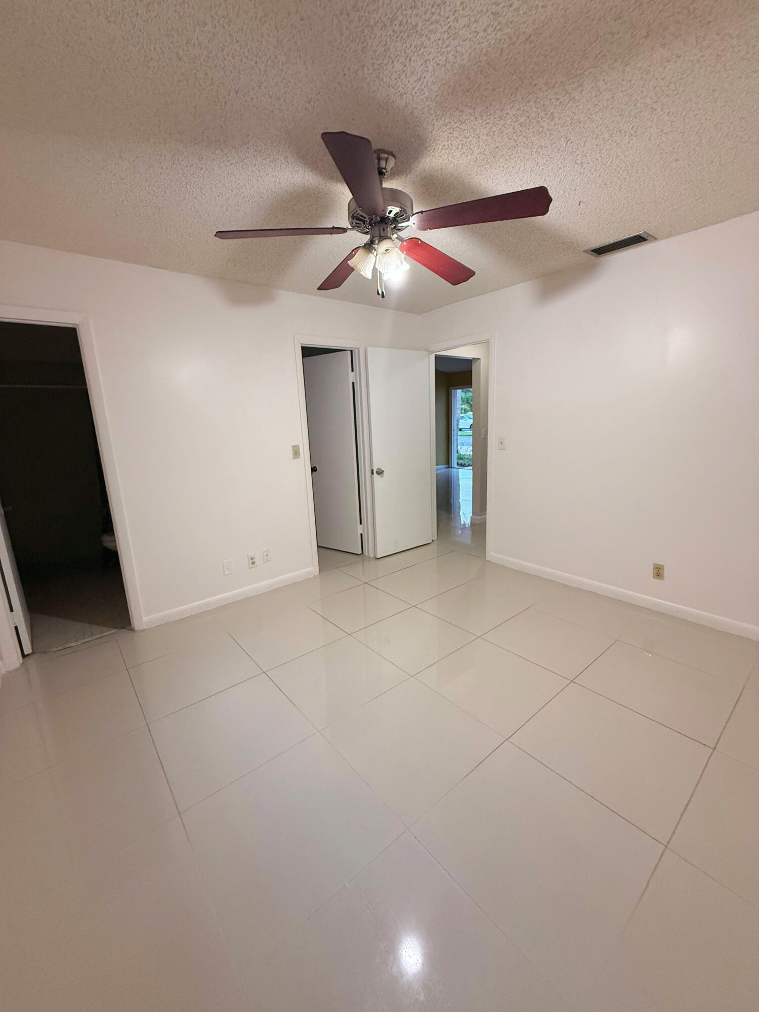 23 Chelsea Lane Property Photo 15