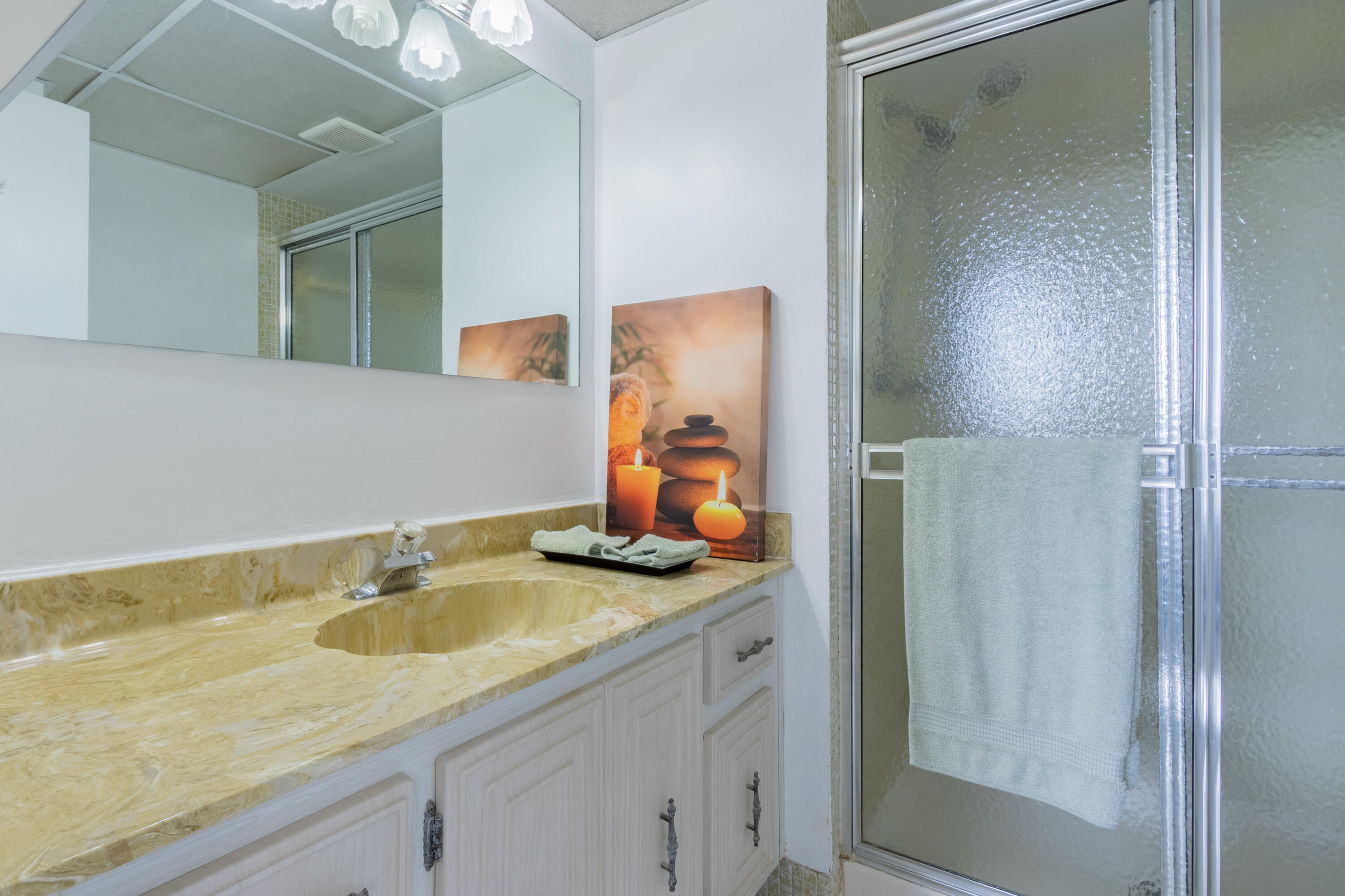 2811 Somerset Drive 412 Property Photo 18