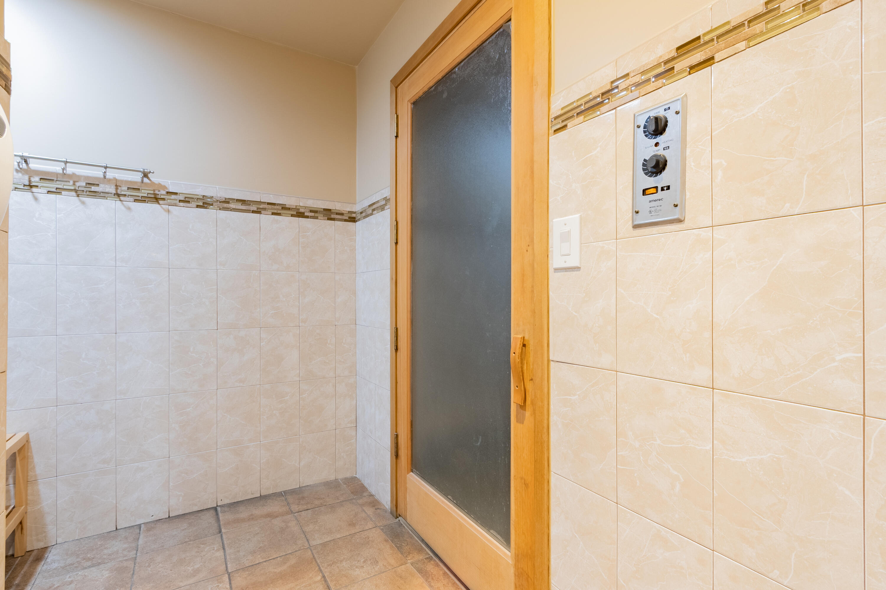 2811 Somerset Drive 412 Property Photo 26