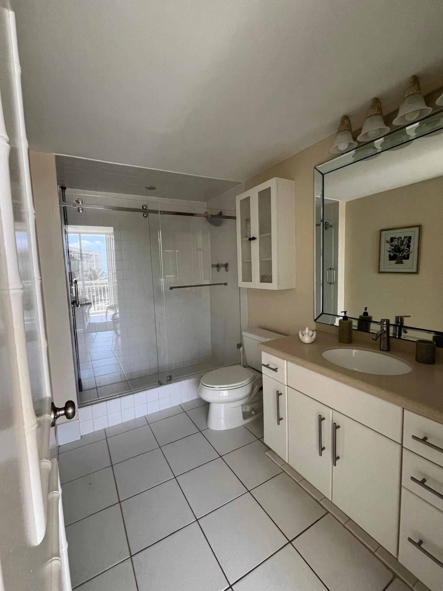 2780 S Ocean Boulevard 312 Property Photo 16