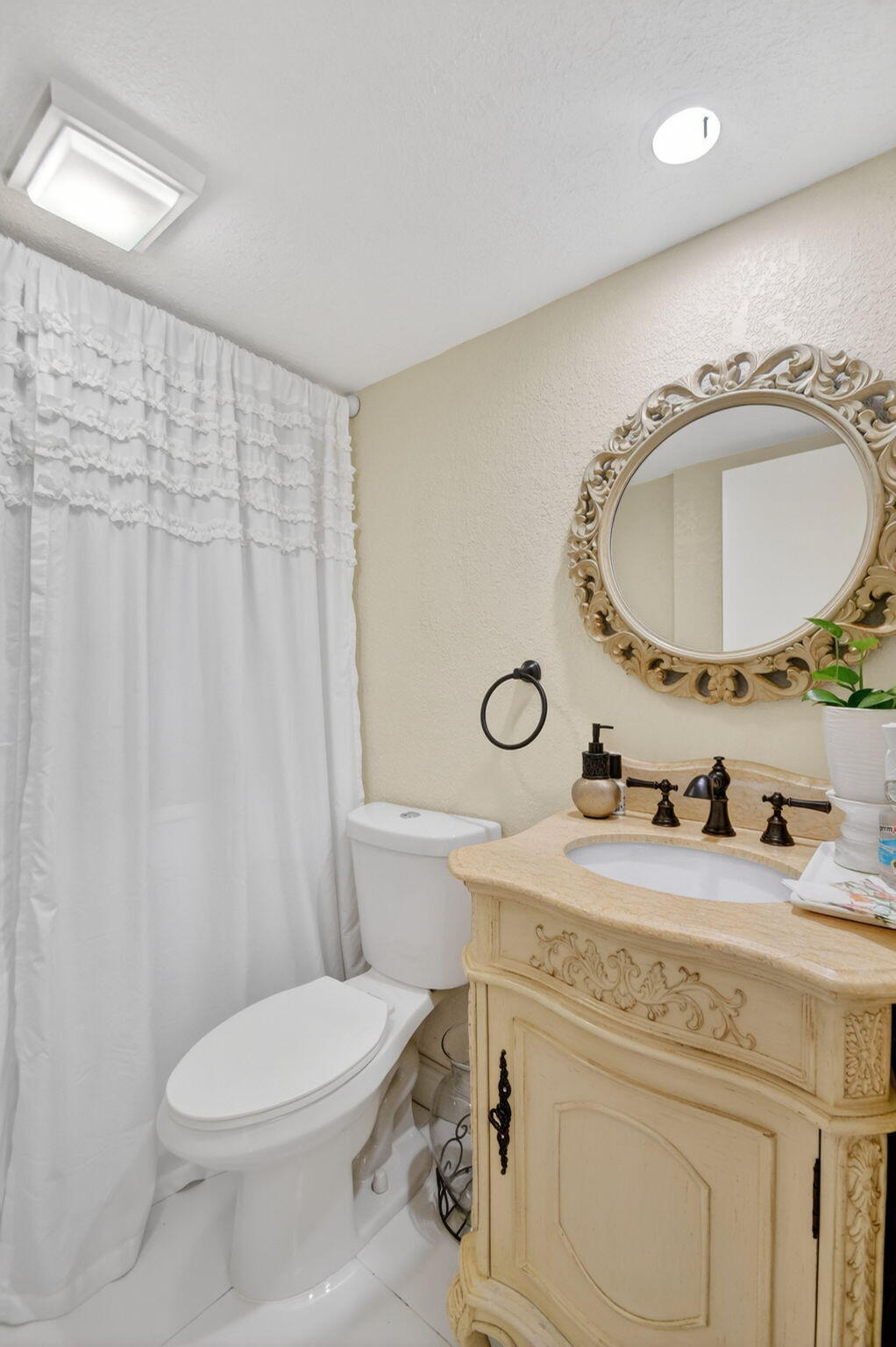 315 3rd Way Property Photo 16