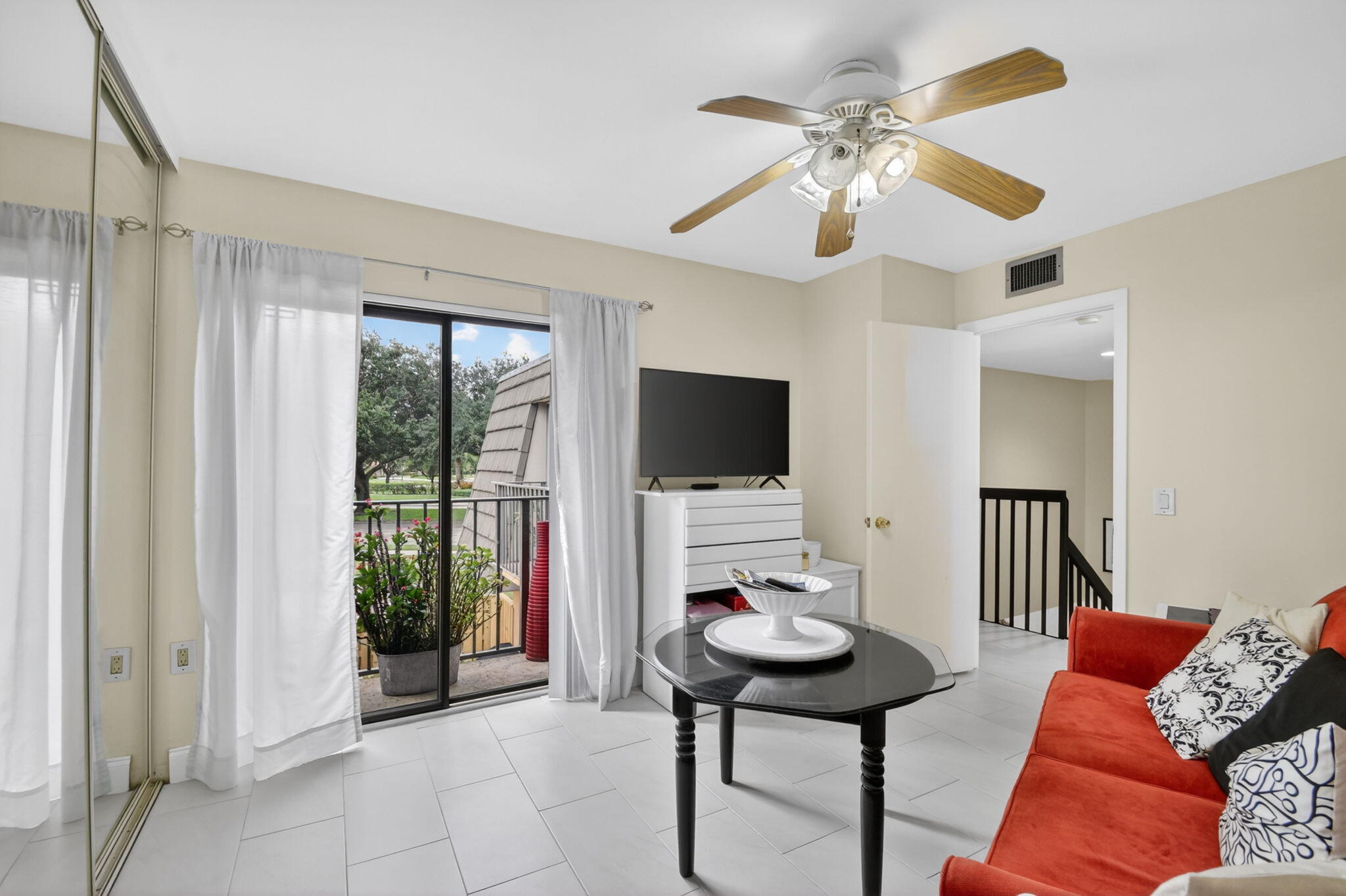 315 3rd Way Property Photo 33