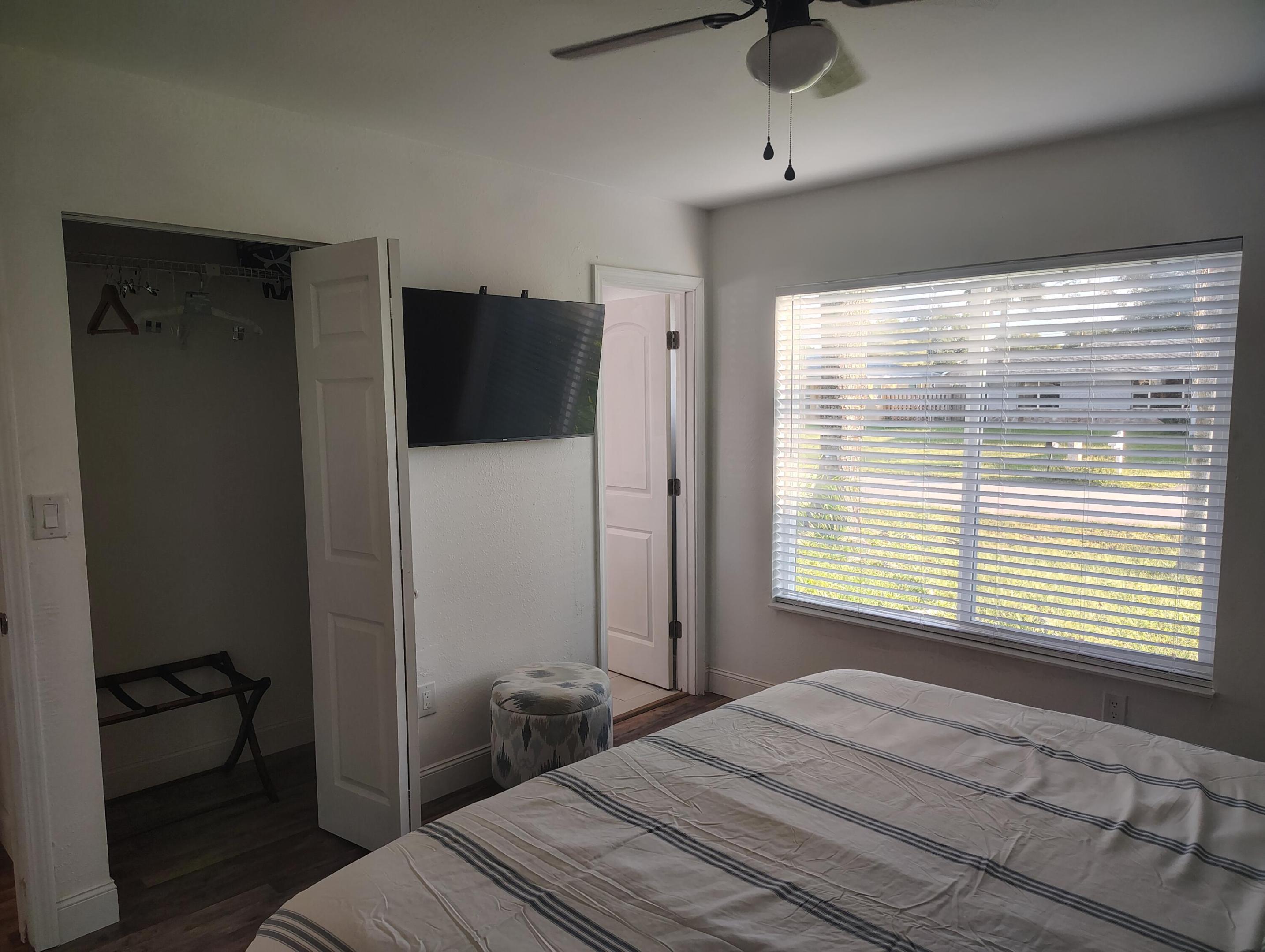 983 Se Emerald Rd Road Se Property Photo 26