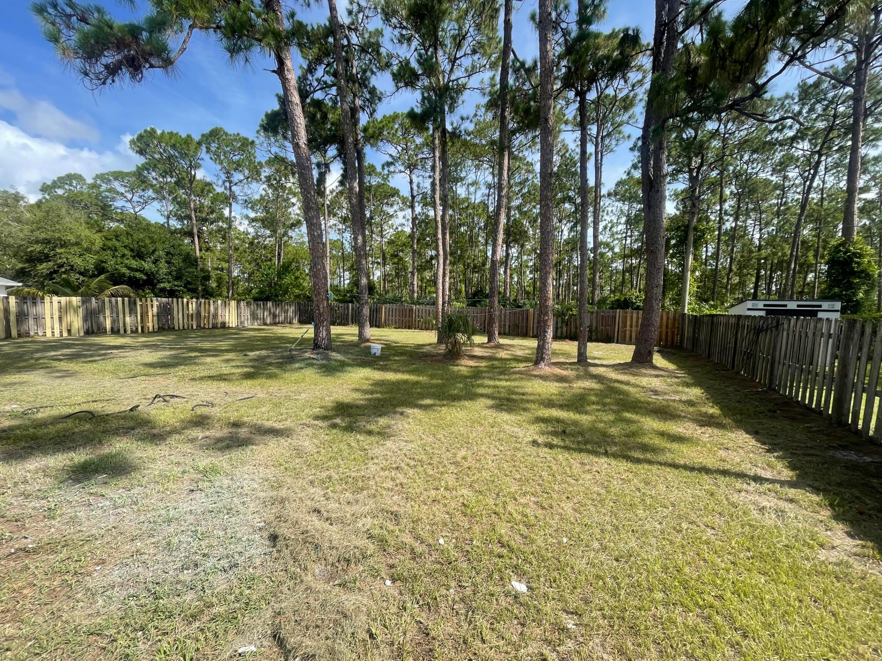 983 Se Emerald Rd Road Se Property Photo 33