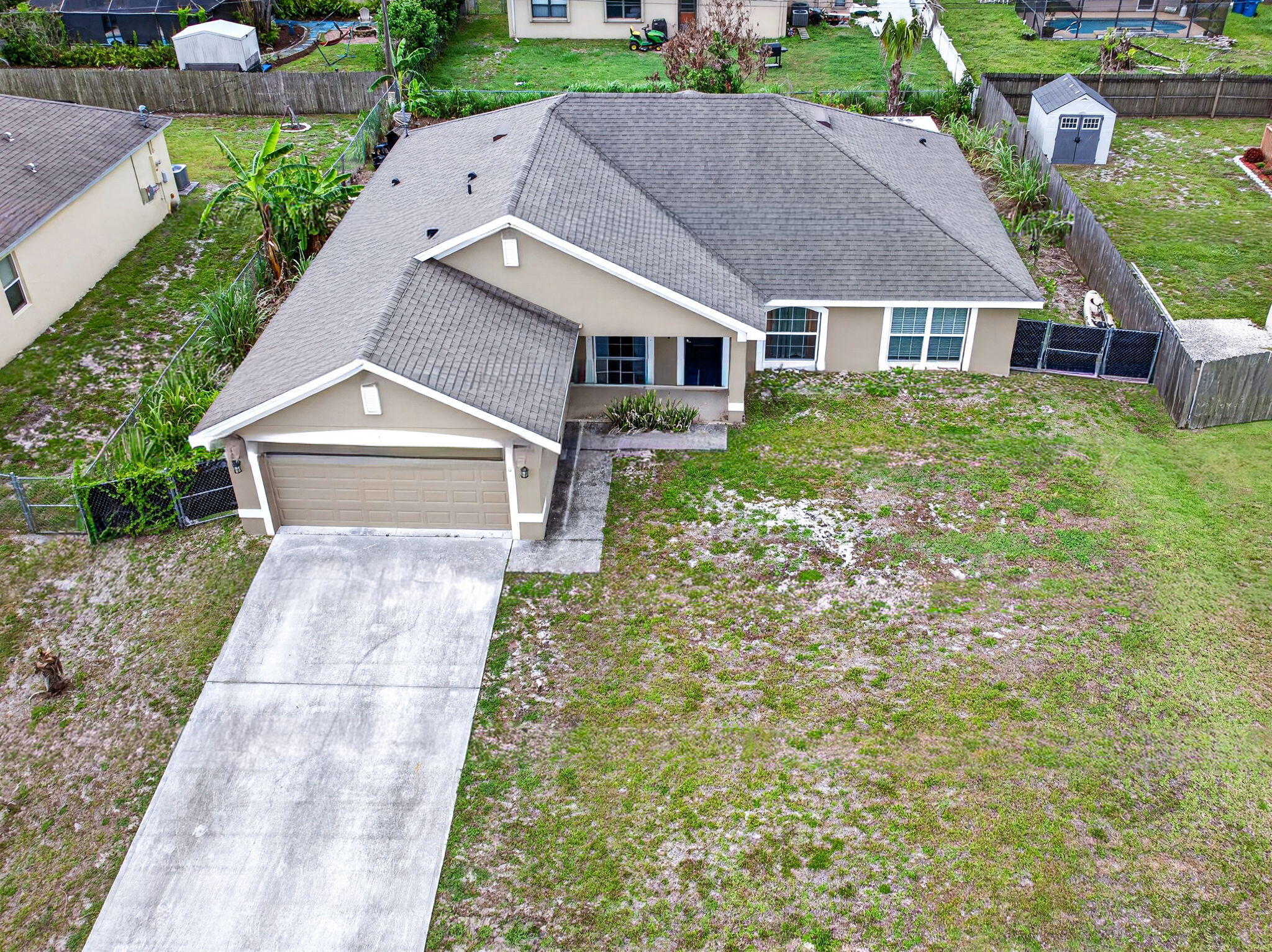 1726 Pace Drive Nw Property Photo 3
